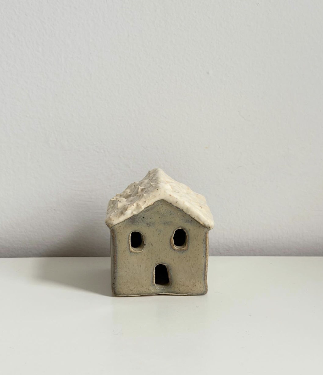 Hanmade Winter House