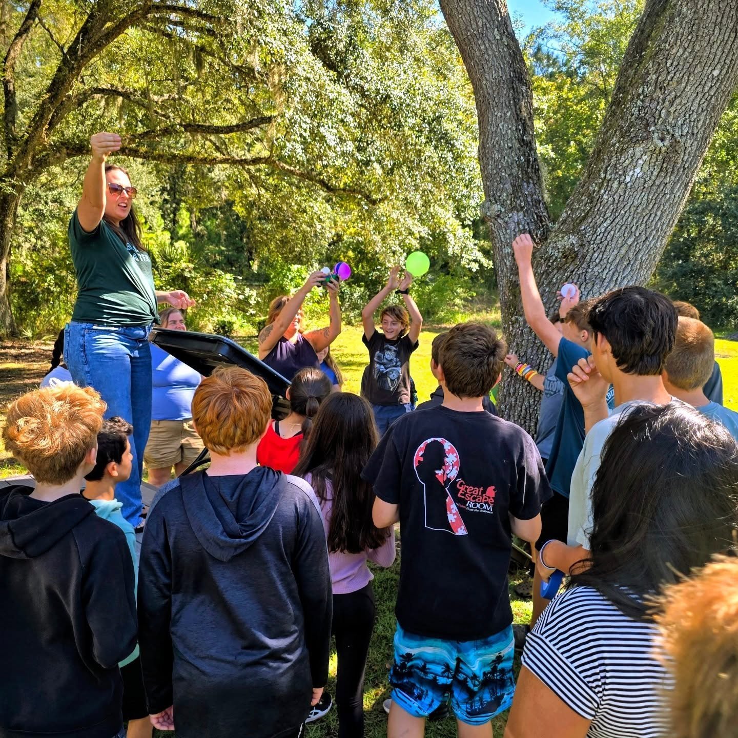 We explored momentum in motion today! They built and tested balloon-powered cars to see how mass and velocity affect movement. Some went zooming, others&hellip; not so much 😂 but every test was a lesson in action and reaction.

🚗💨 Science that mov