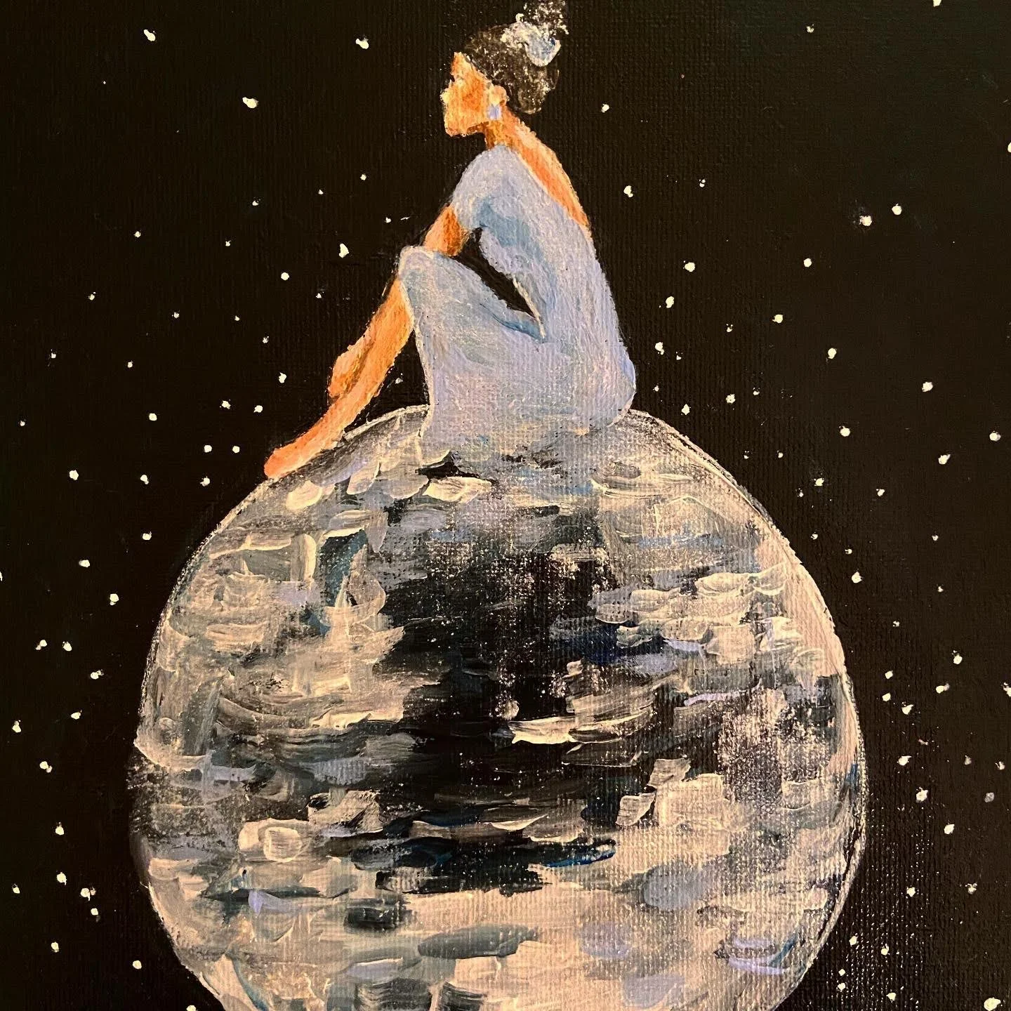 MIRRORBALL CLOSE UP .jpg