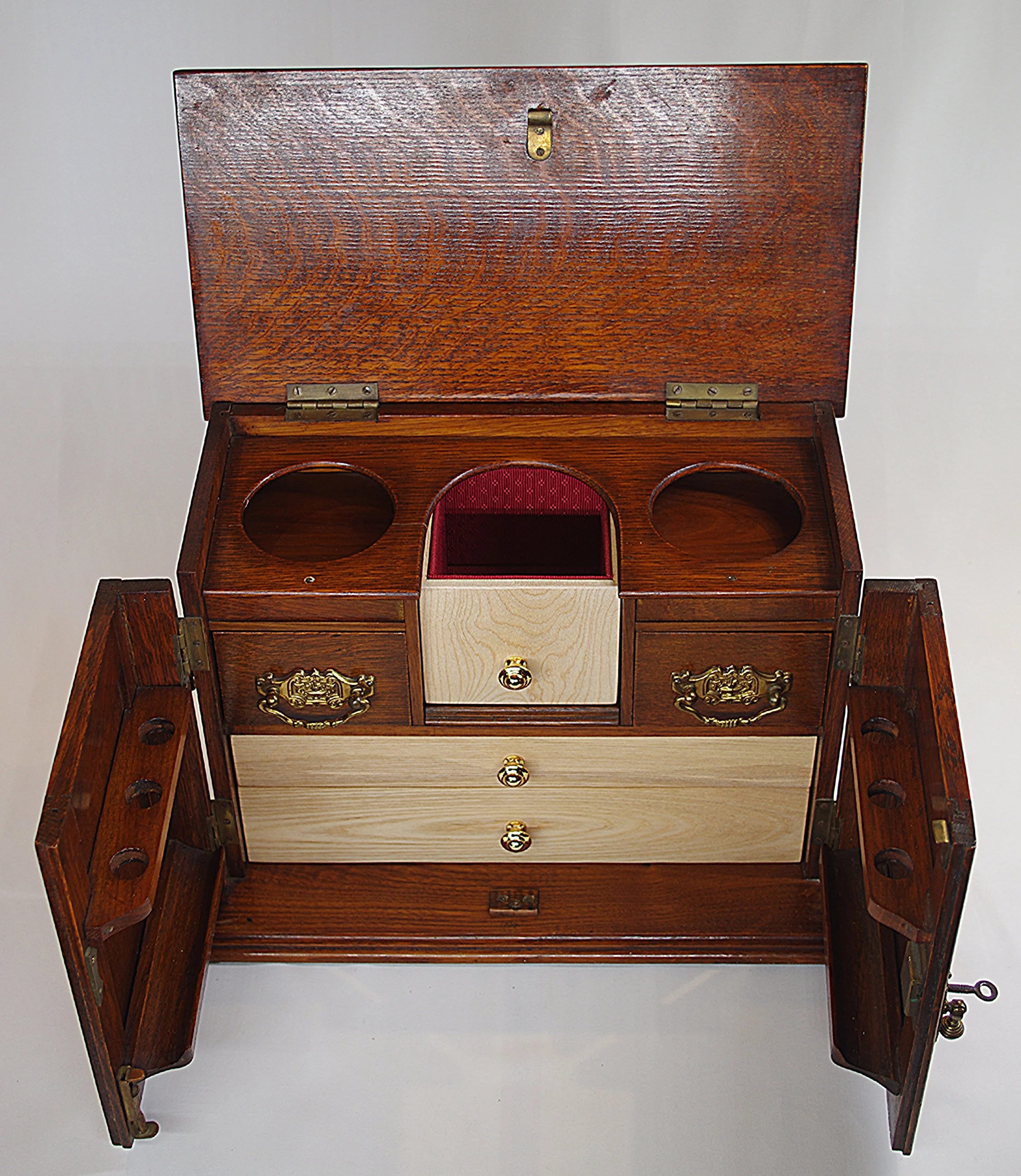 Antique Box 10.JPG