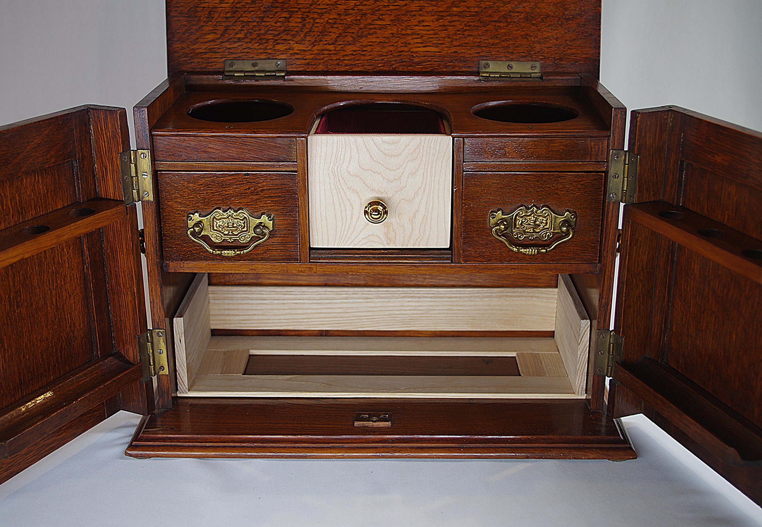 Antique Box 6.JPG