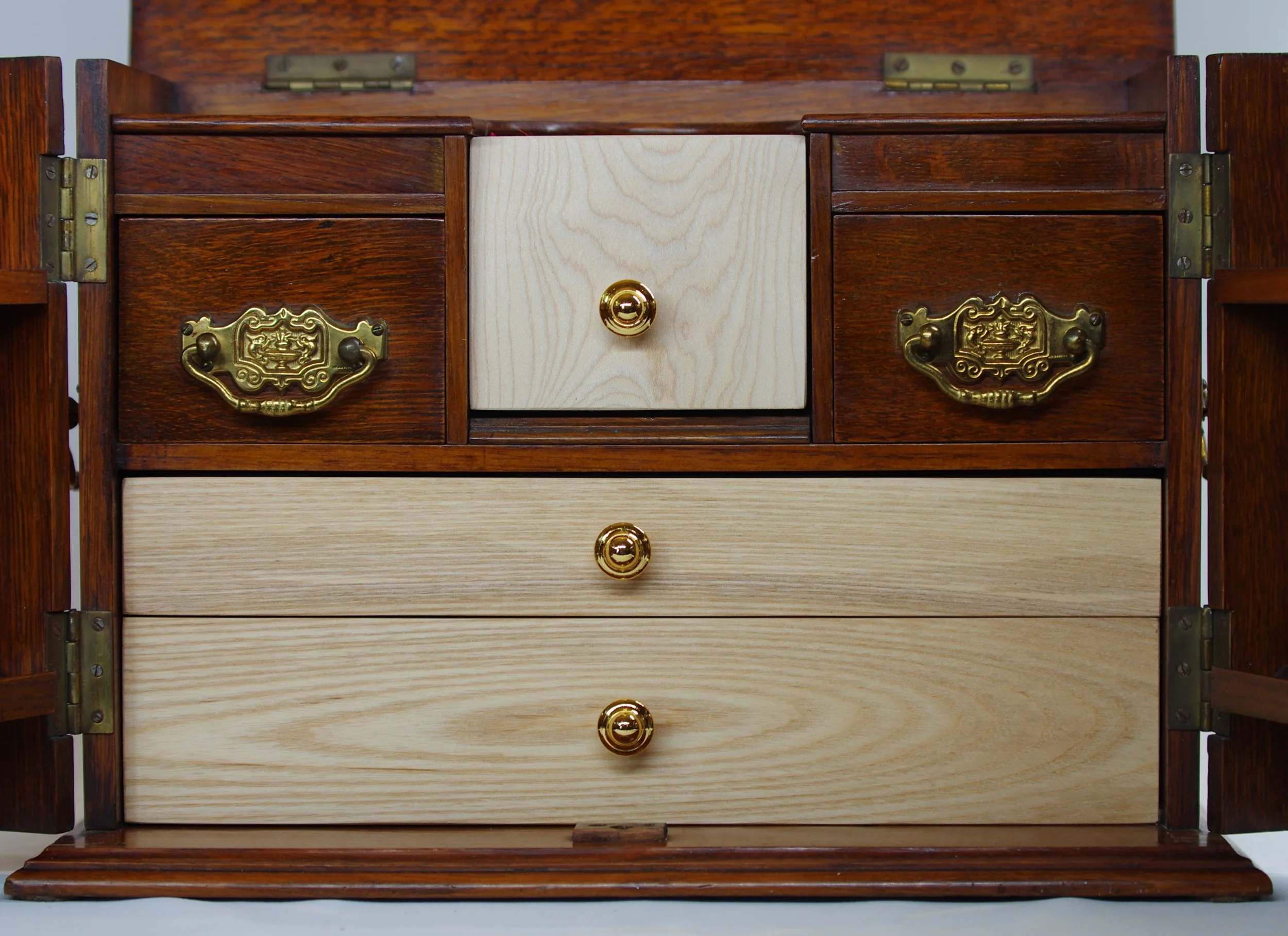 Antique Box 9.JPG