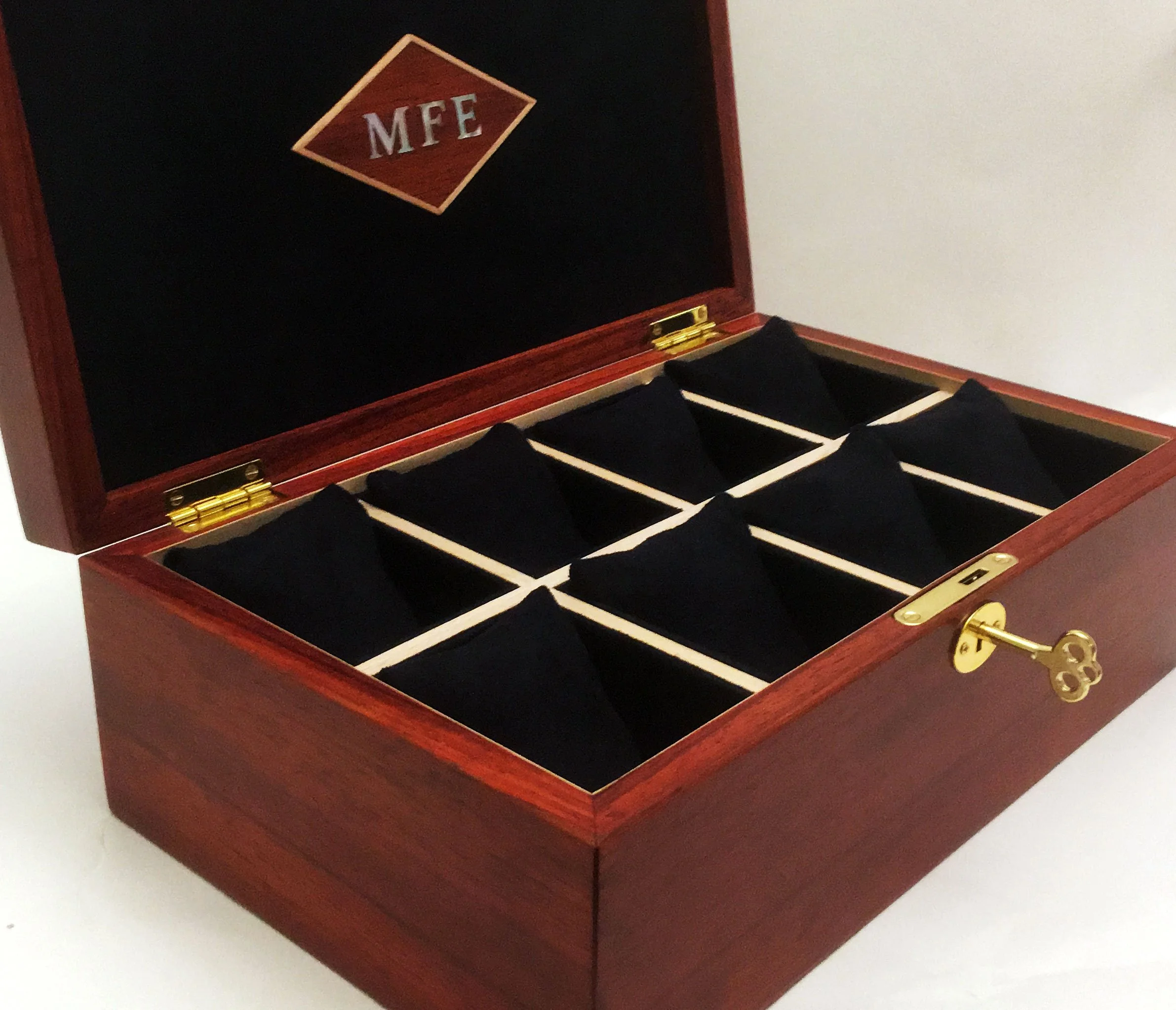 Watch-Box-3.jpg