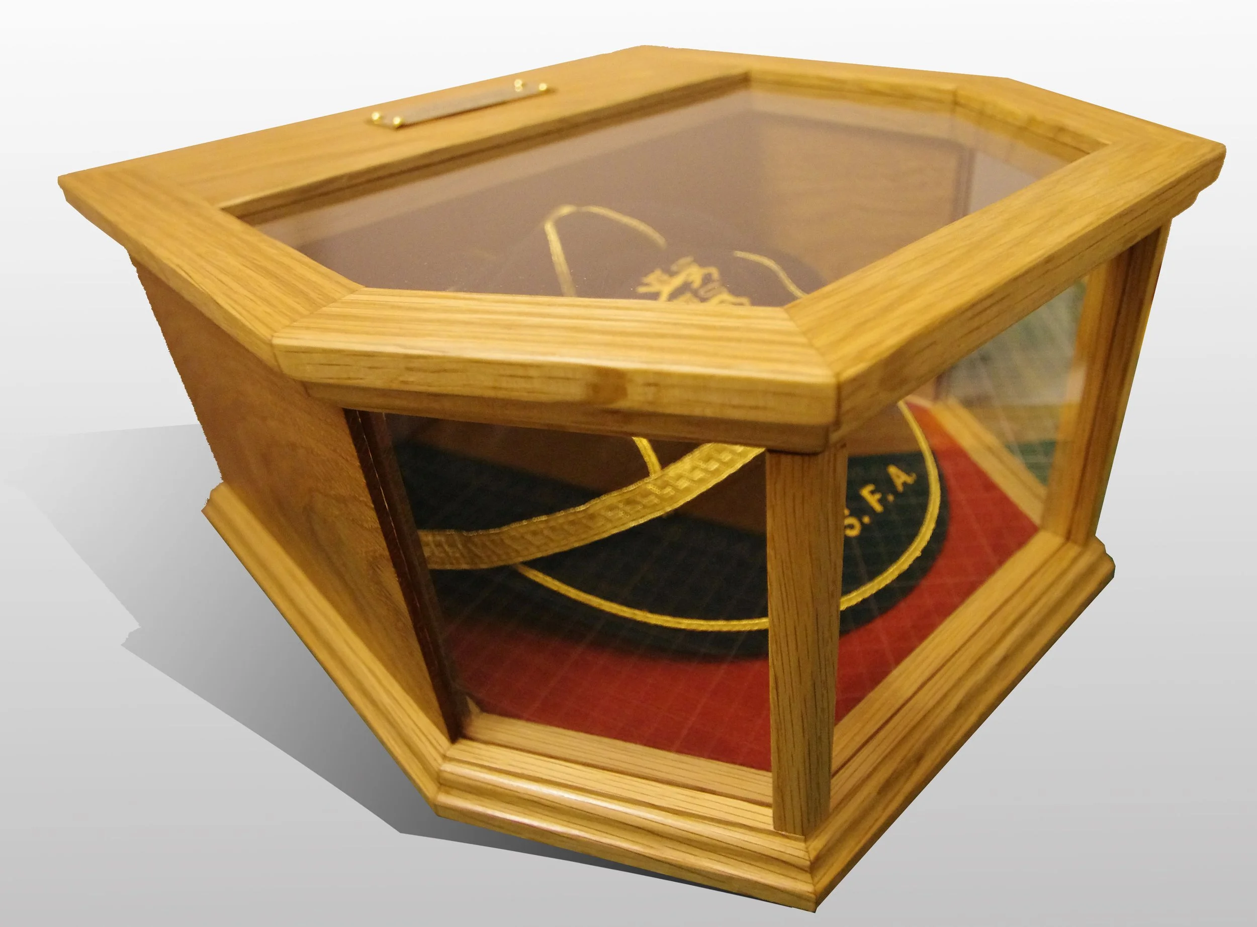 Glass Display 3 copy.jpg