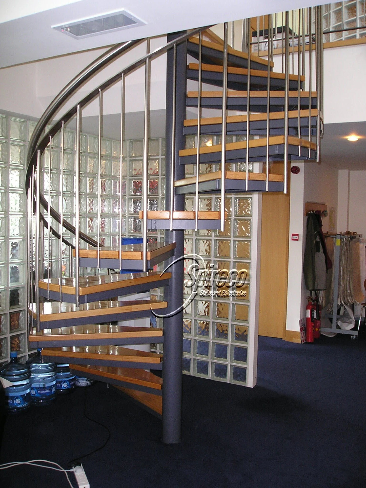 ‘C&C’ Spiral Stairs.
‘C&C’ Spiral Stairs with Stainless Steel Handrail and Balusters on 2″ thick Maple Treads.