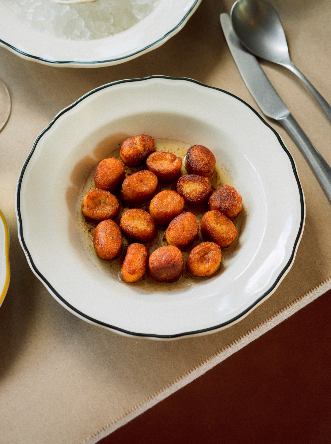 LE CALAMAR dish 2.png