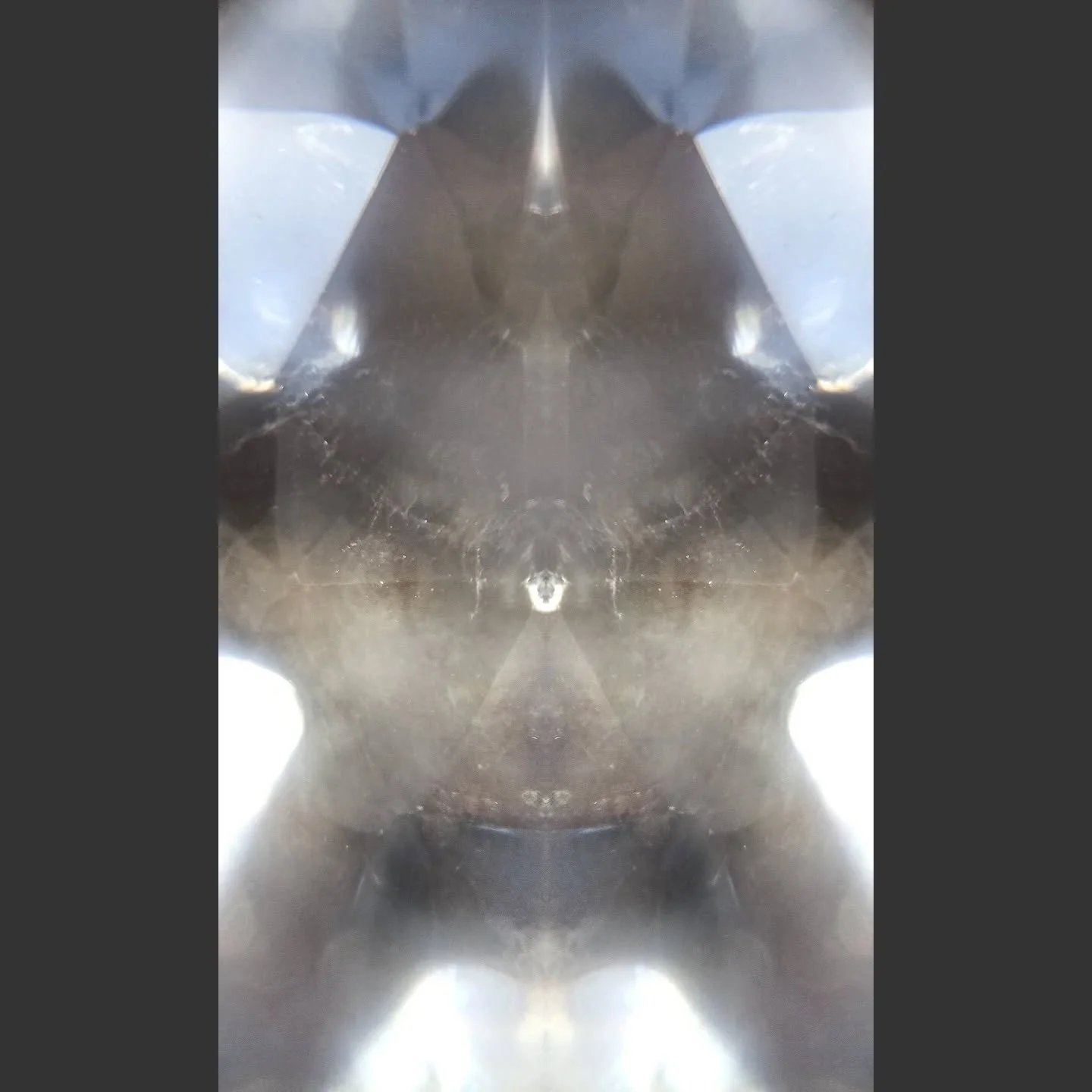 Quartz macro photography, mirrored