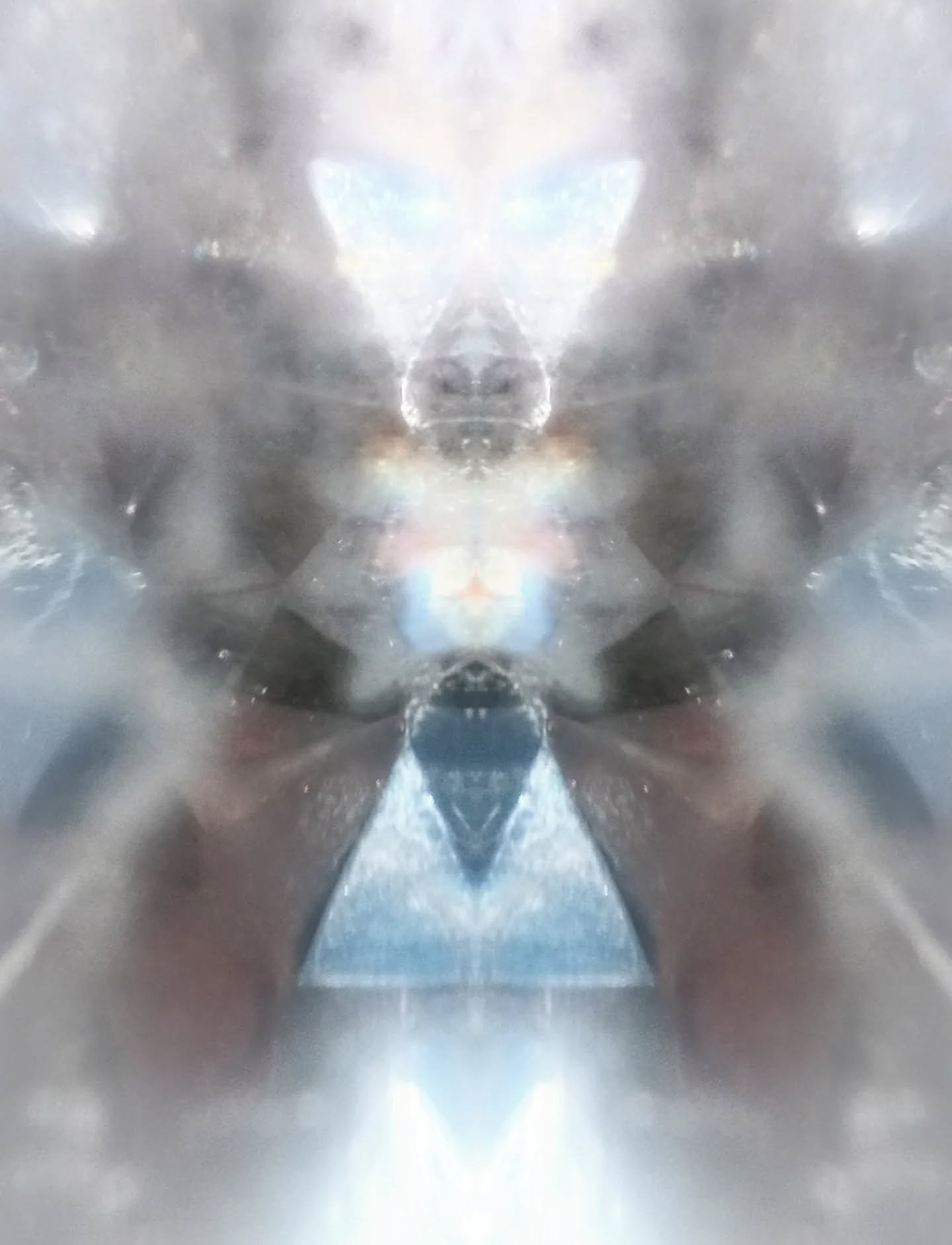 Quartz macro, mirrored 
"Fairy in the Well"