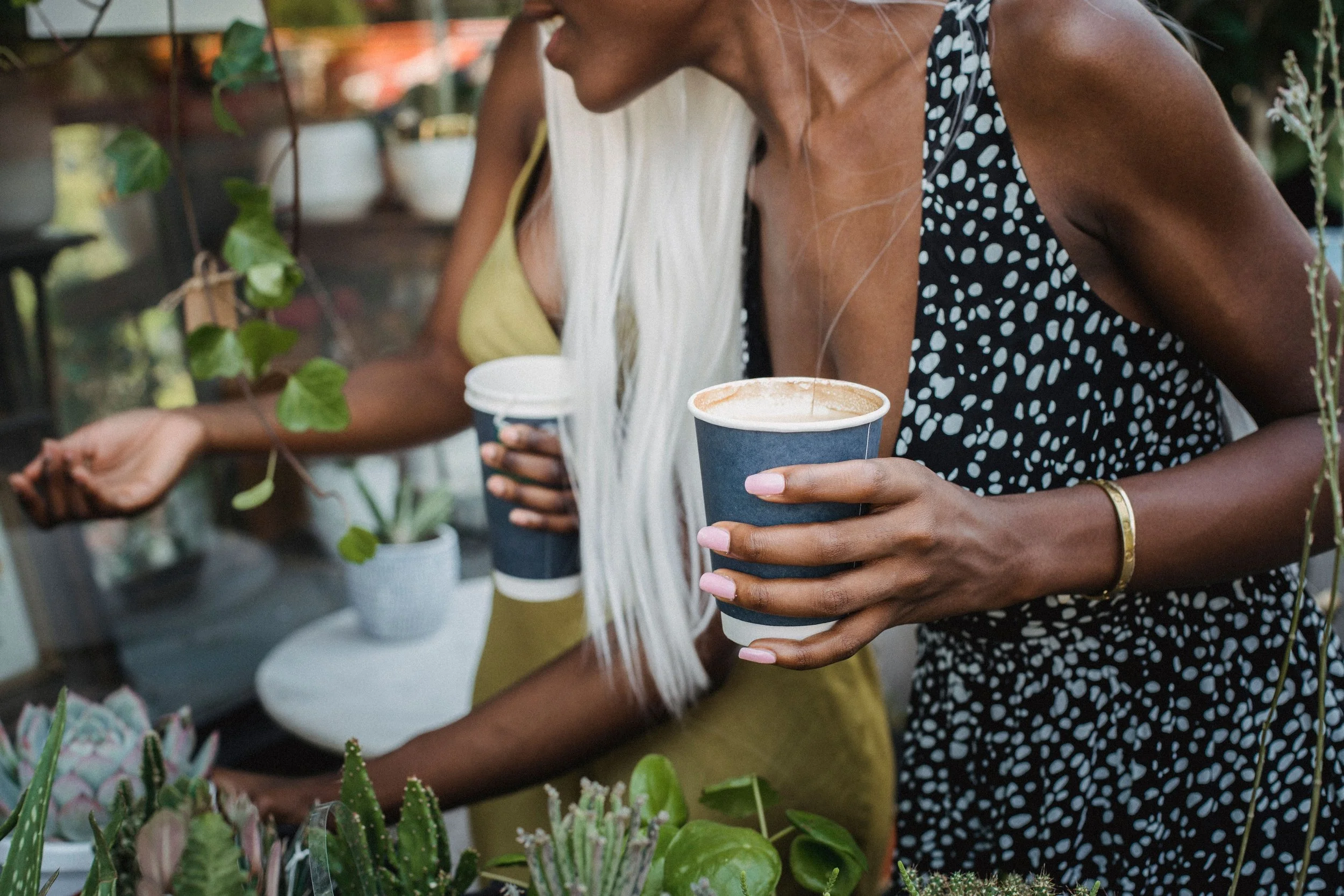 The Toxic Friendship Nobody Warns You About: How to Spot the Friend Who Drains You