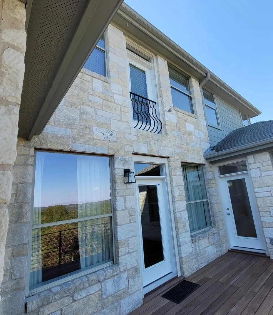 Aux Patio - 3 Exterior Doors.jpg