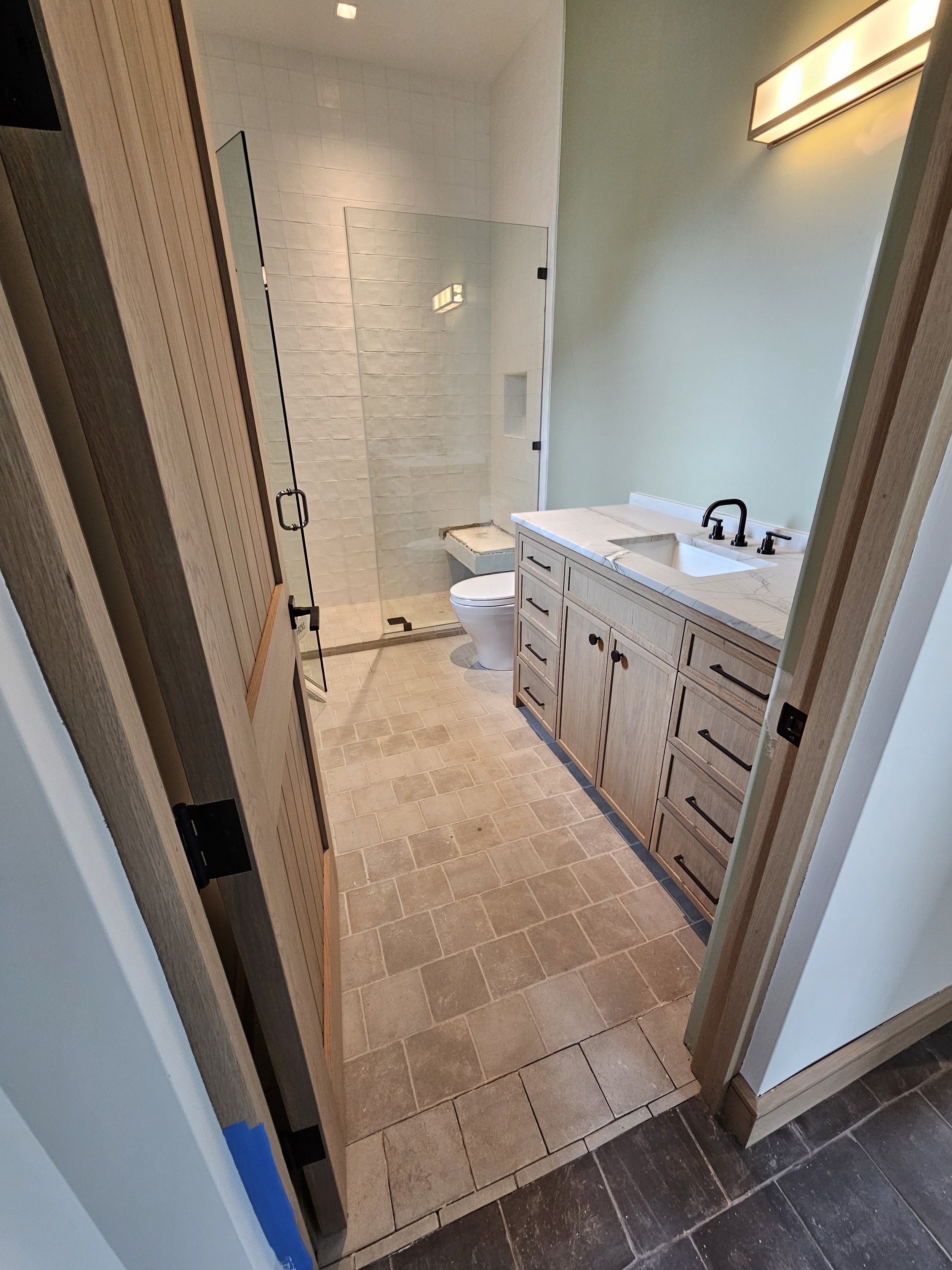 Guest Bath.jpg