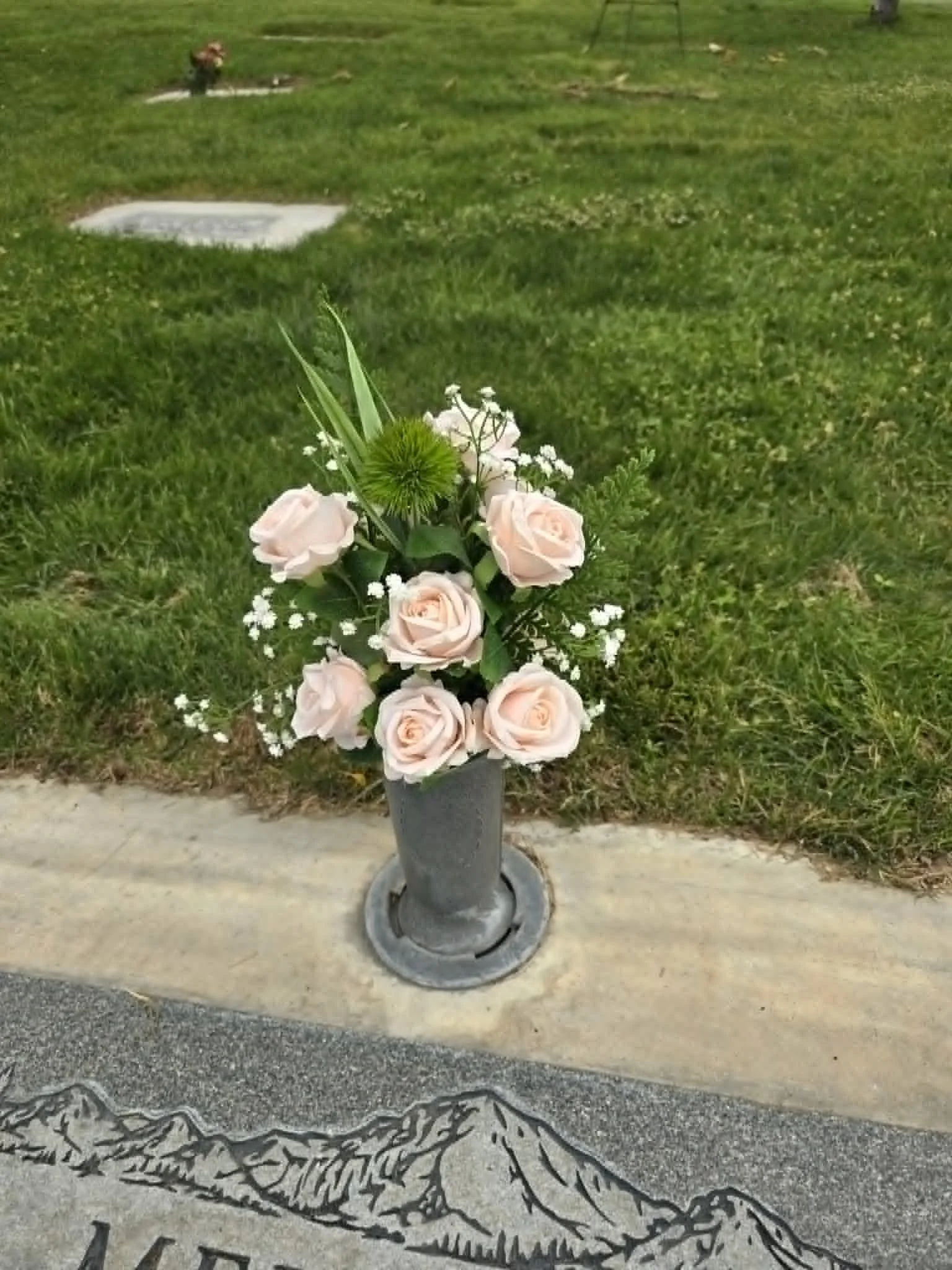 Rose Vase Bouquet