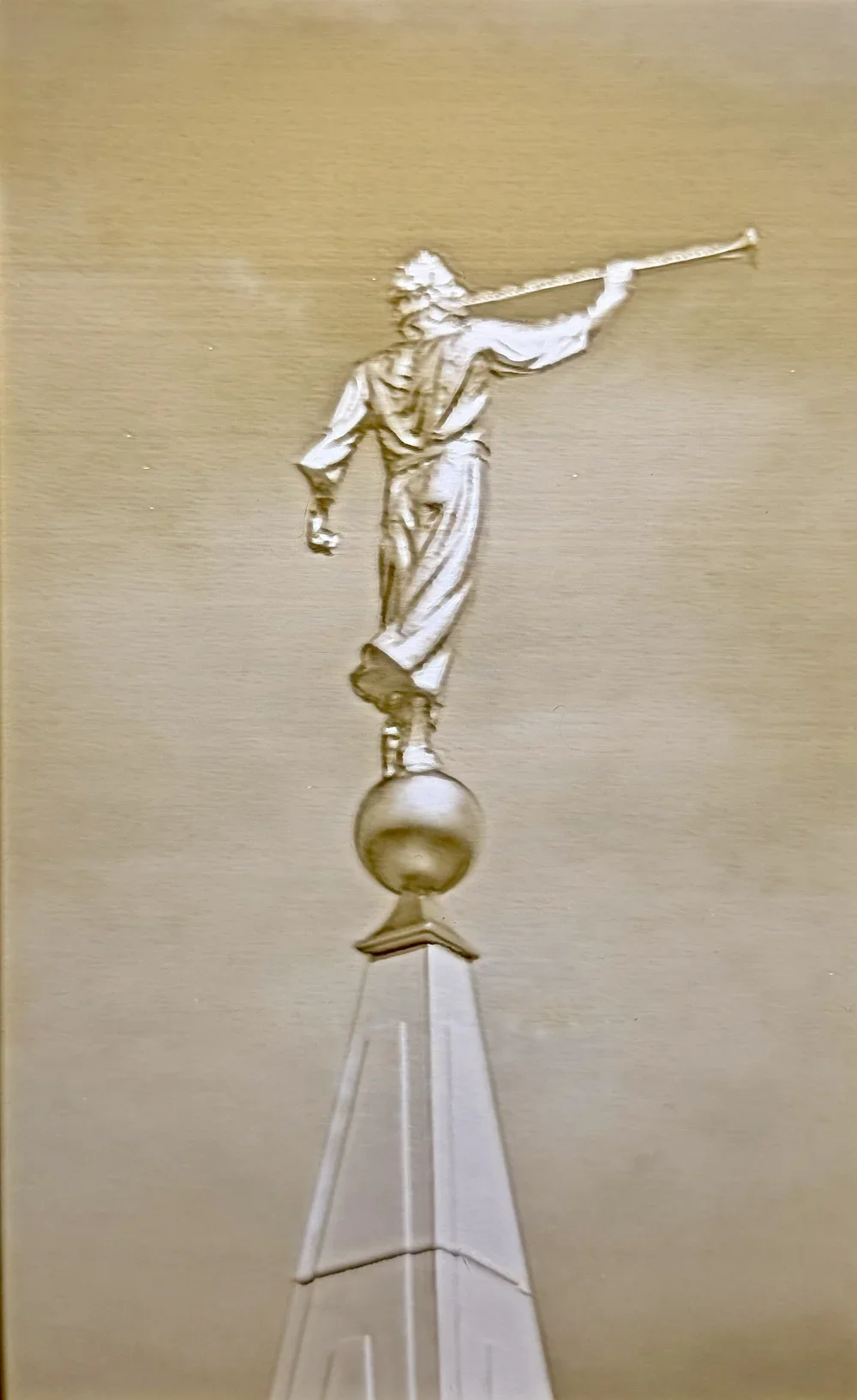 Angel Moroni Pane