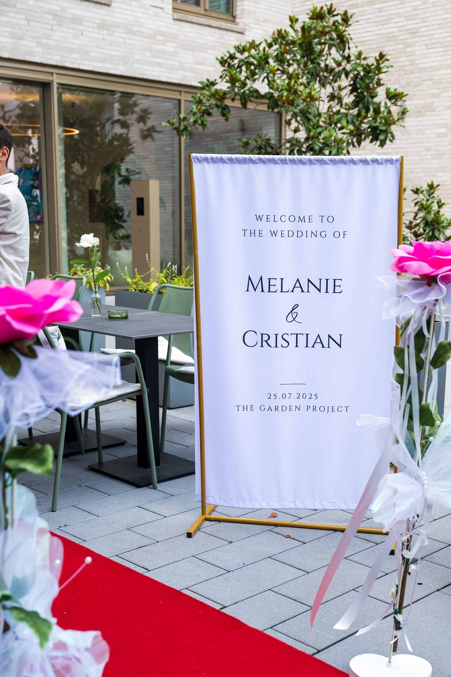 hochzeit-welcome-sign-minimalistic.jpg