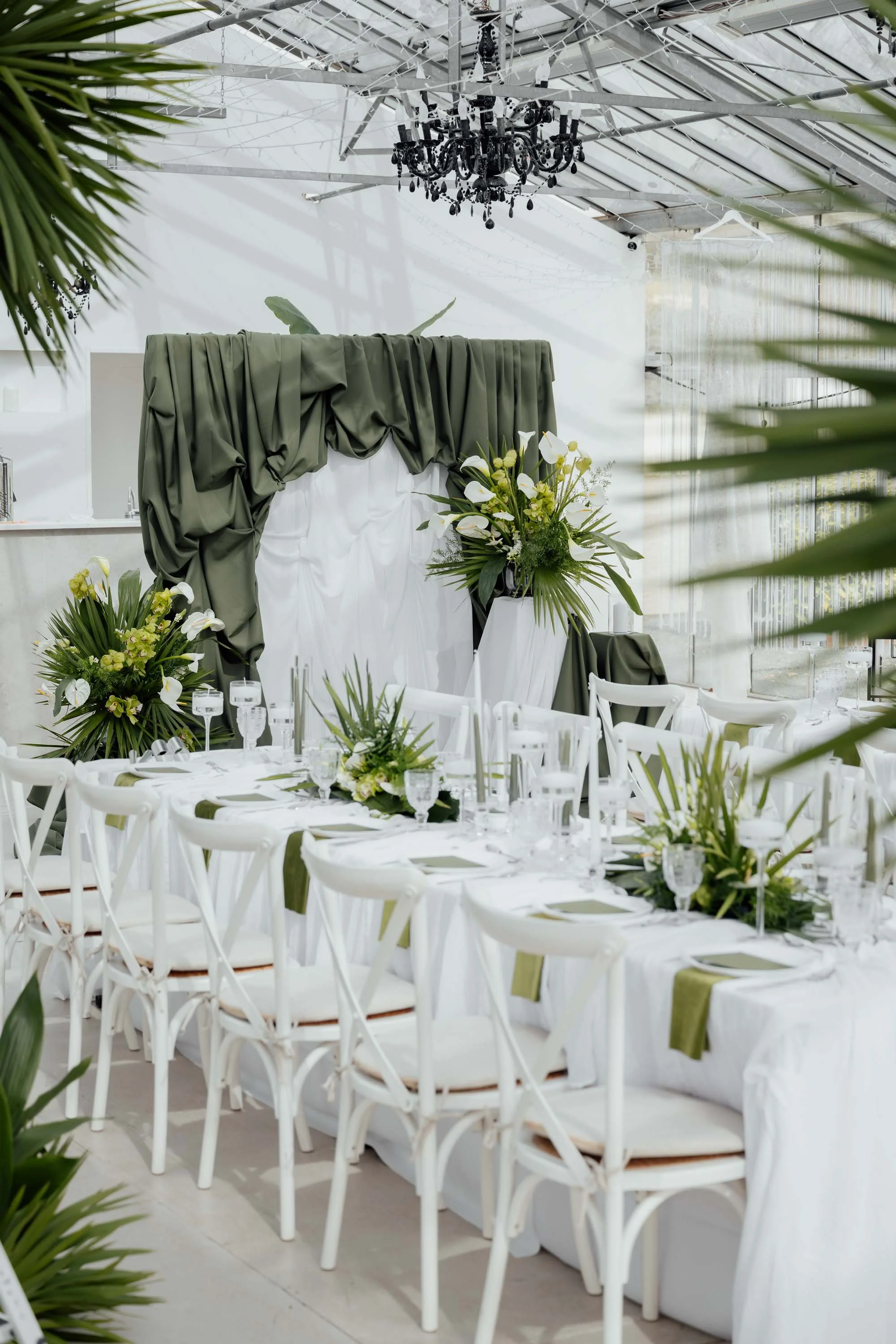 wedding-venue-green-white-styling.jpg