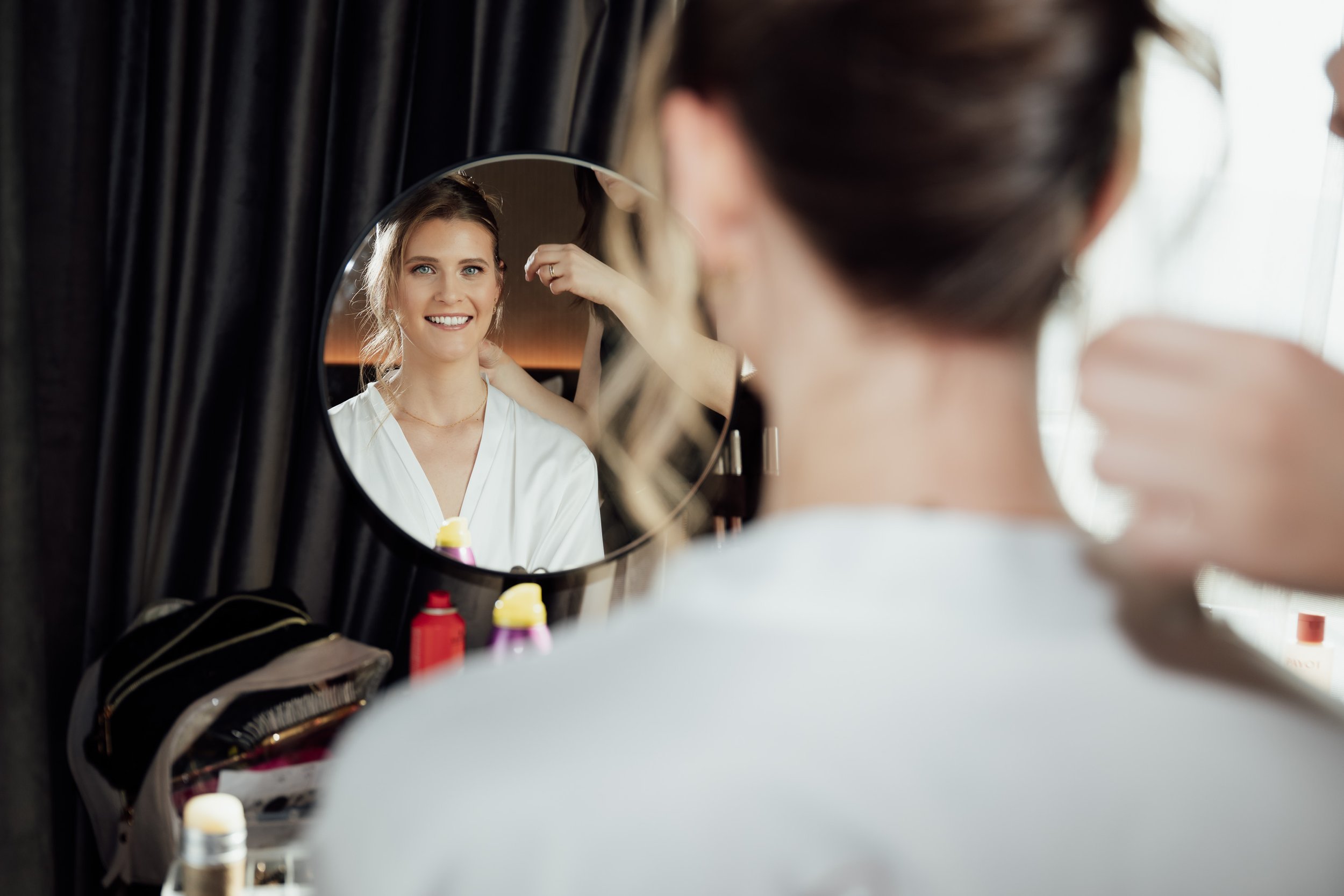 germany-heidelberg-getting-ready-bridal-portrait.jpg