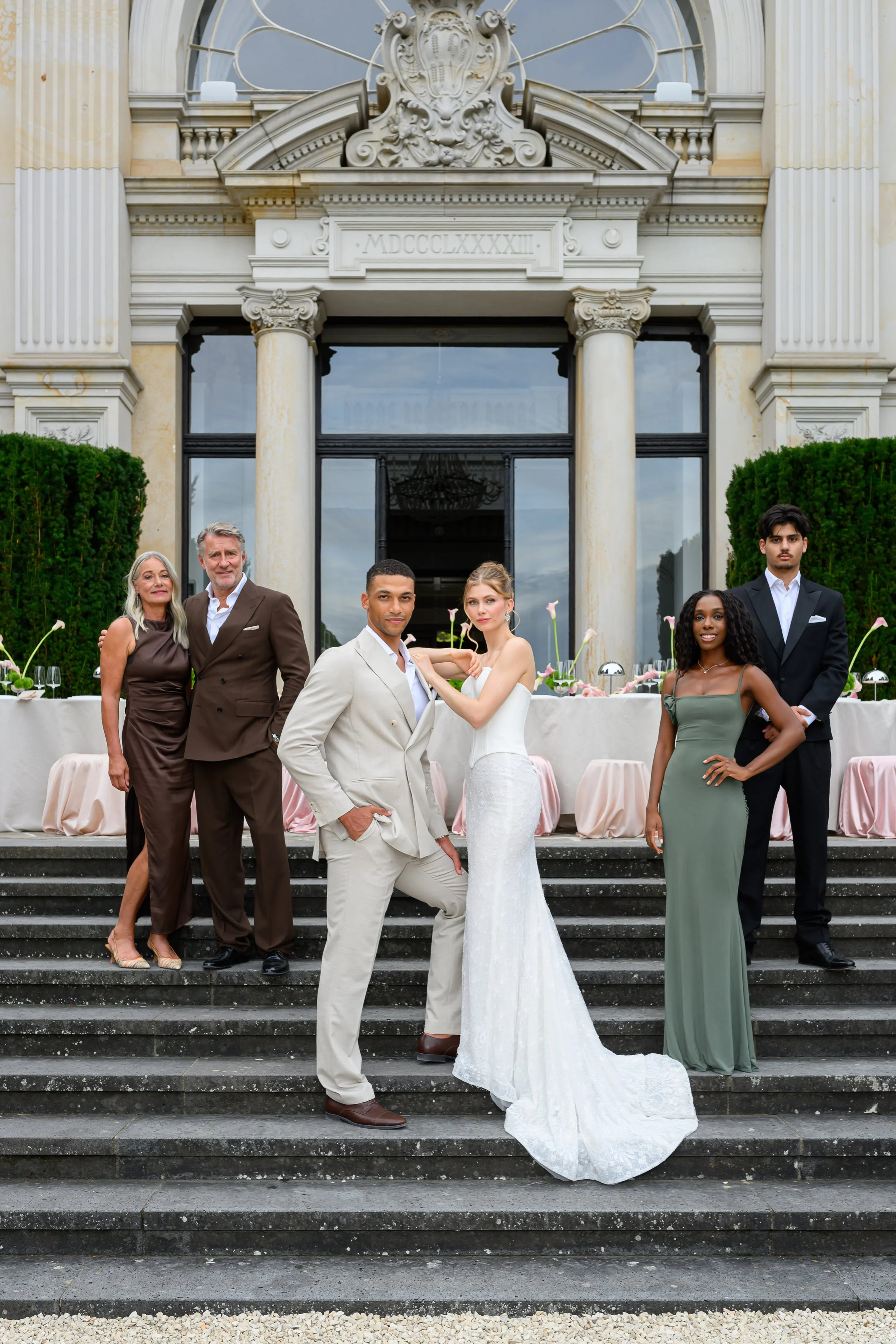 editorial-wedding-group-portraits.jpg