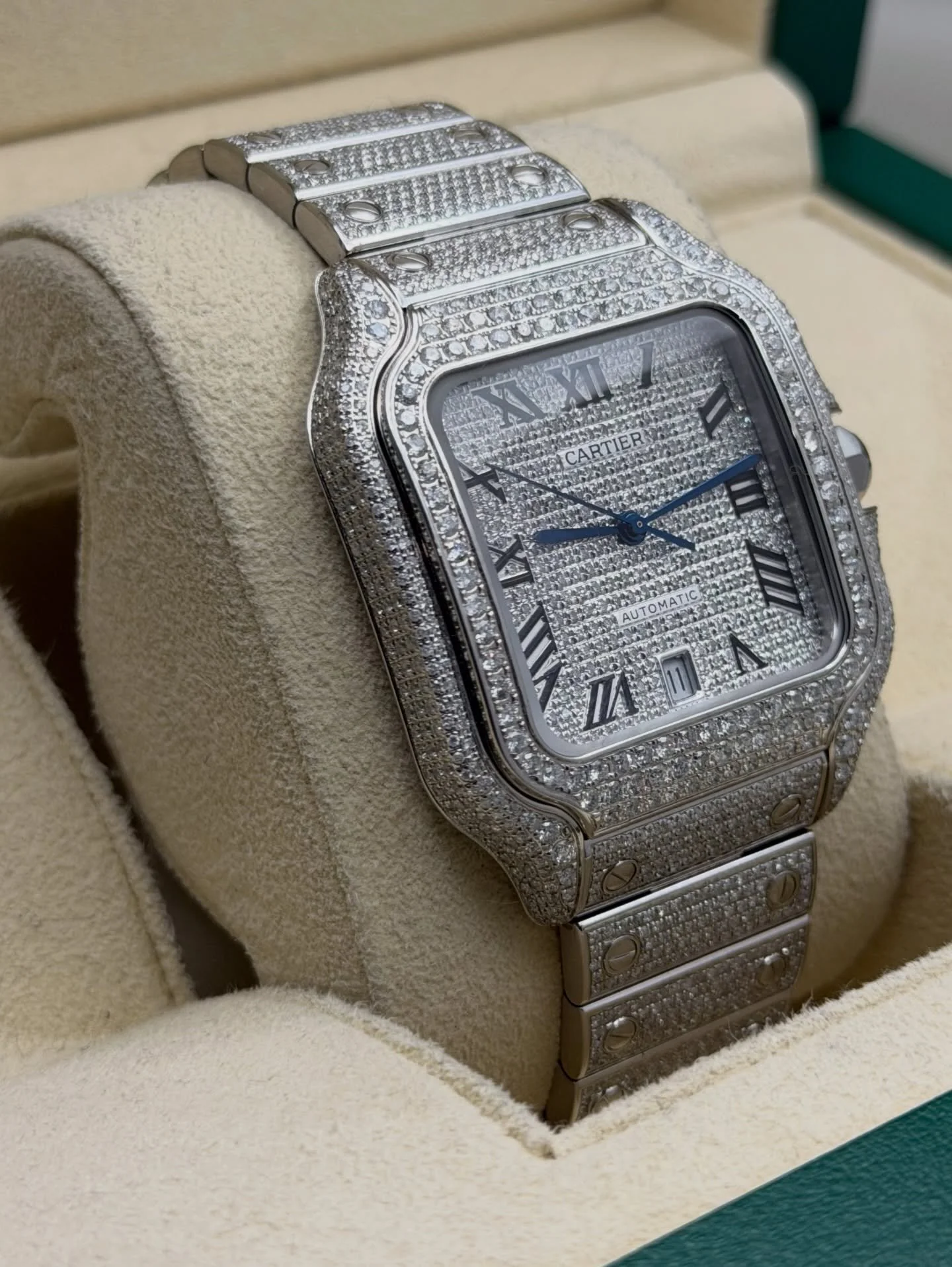 629516369_17993469083917180_1339633024246288967_n (1).jpg