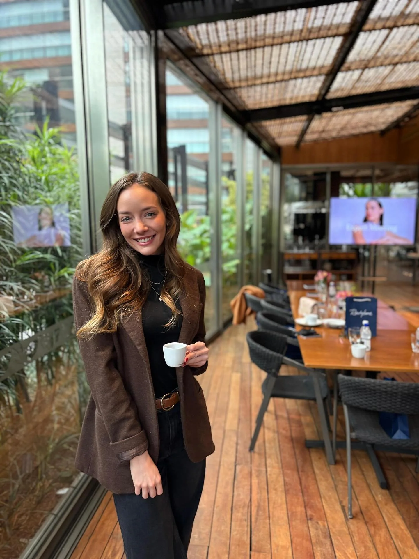 Manh&atilde; muito proveitosa de atualiza&ccedil;&otilde;es e trocas - sempre buscando otimizar cada vez mais a experi&ecirc;ncia do paciente no consult&oacute;rio ✨ 

Heloisa Thalheimer 
M&eacute;dica Dermatologista - RQE 124961
📱 (11) 39376405
🏙️