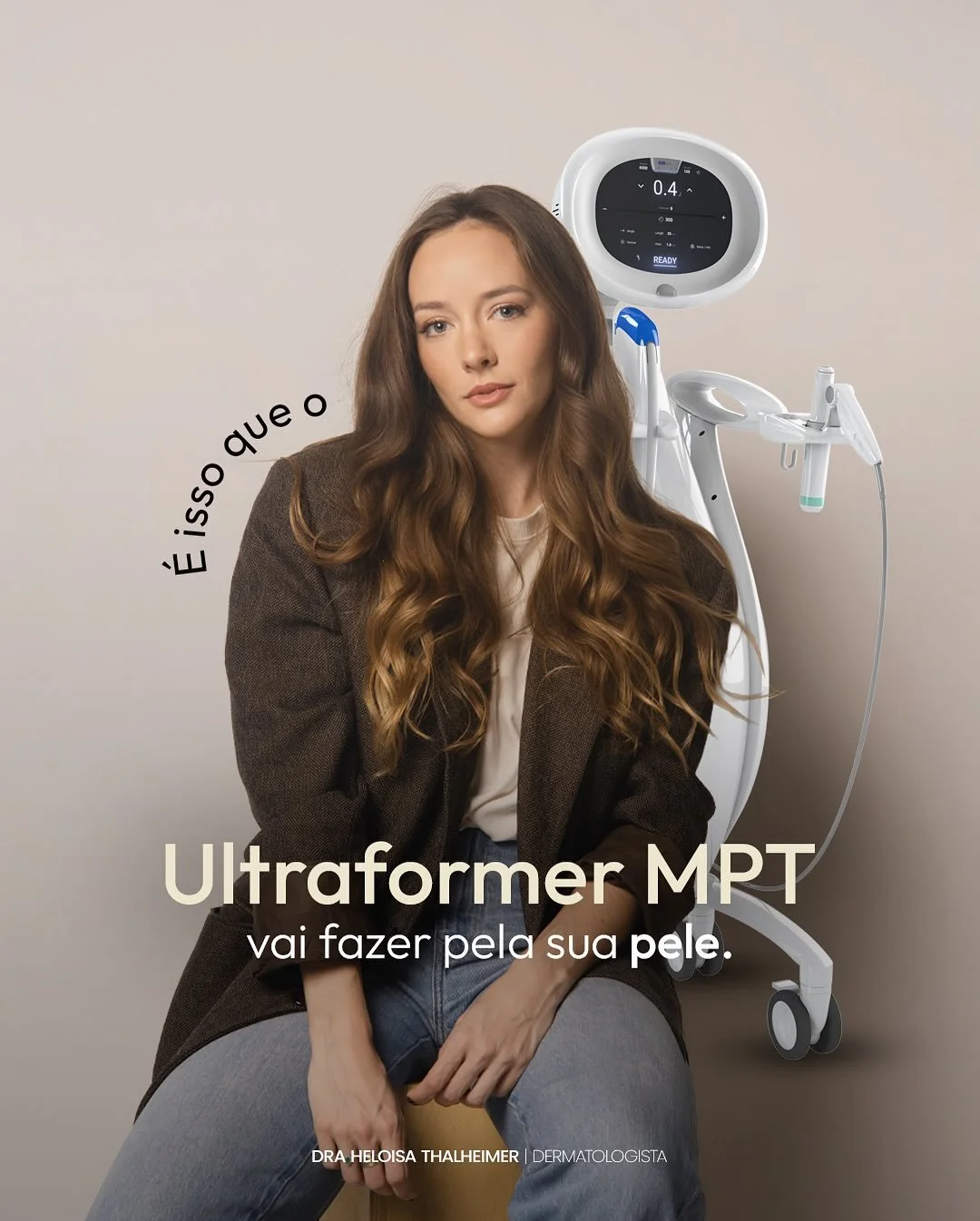 O Ultraformer MPT atua em camadas profundas da pele estimulando col&aacute;geno de forma progressiva.

N&atilde;o &eacute; um procedimento de exagero.
&Eacute; de reposicionamento e estrutura.

Ele melhora firmeza, redefine contornos e contribui para