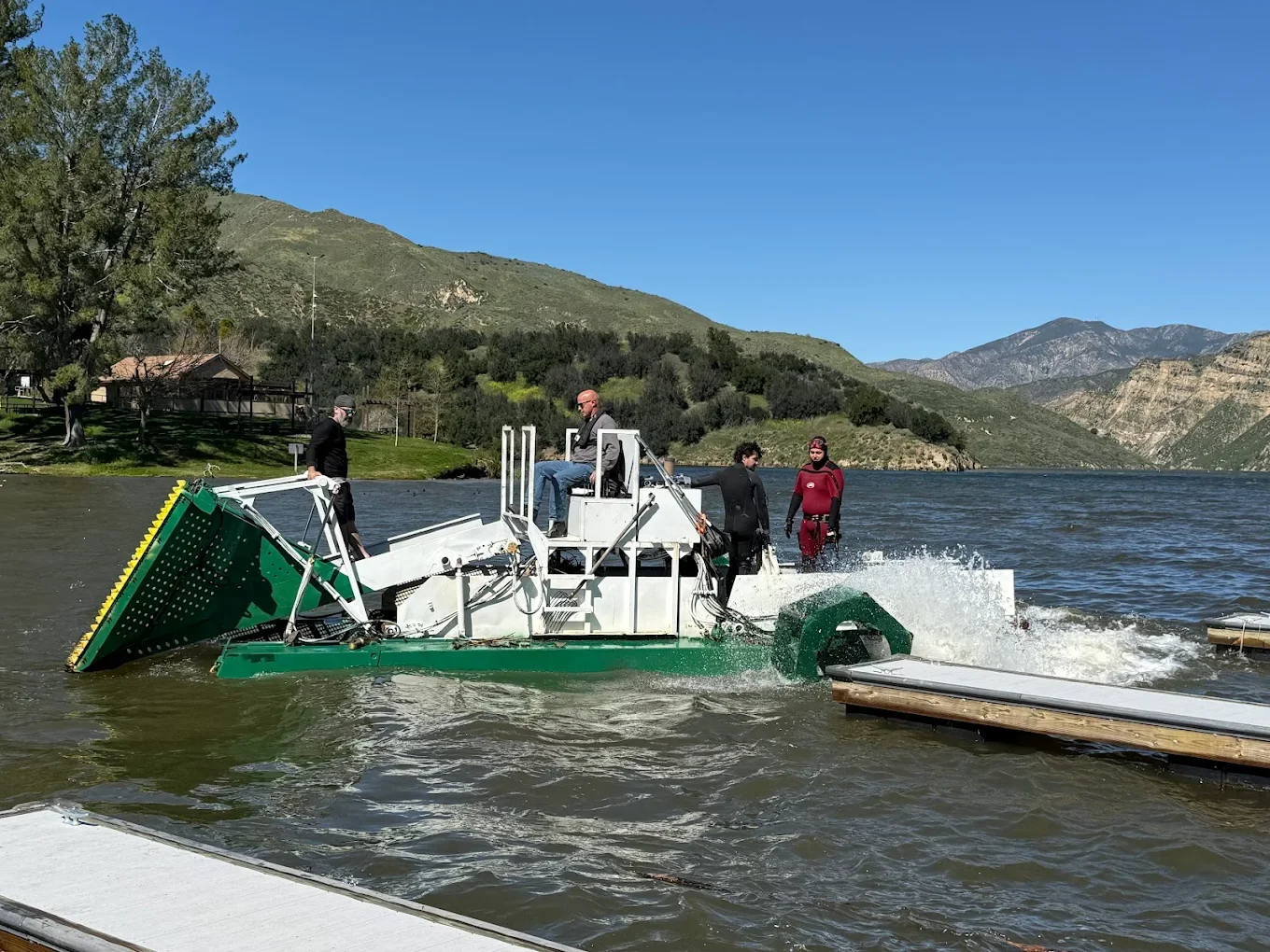 Algae Removal Method in California