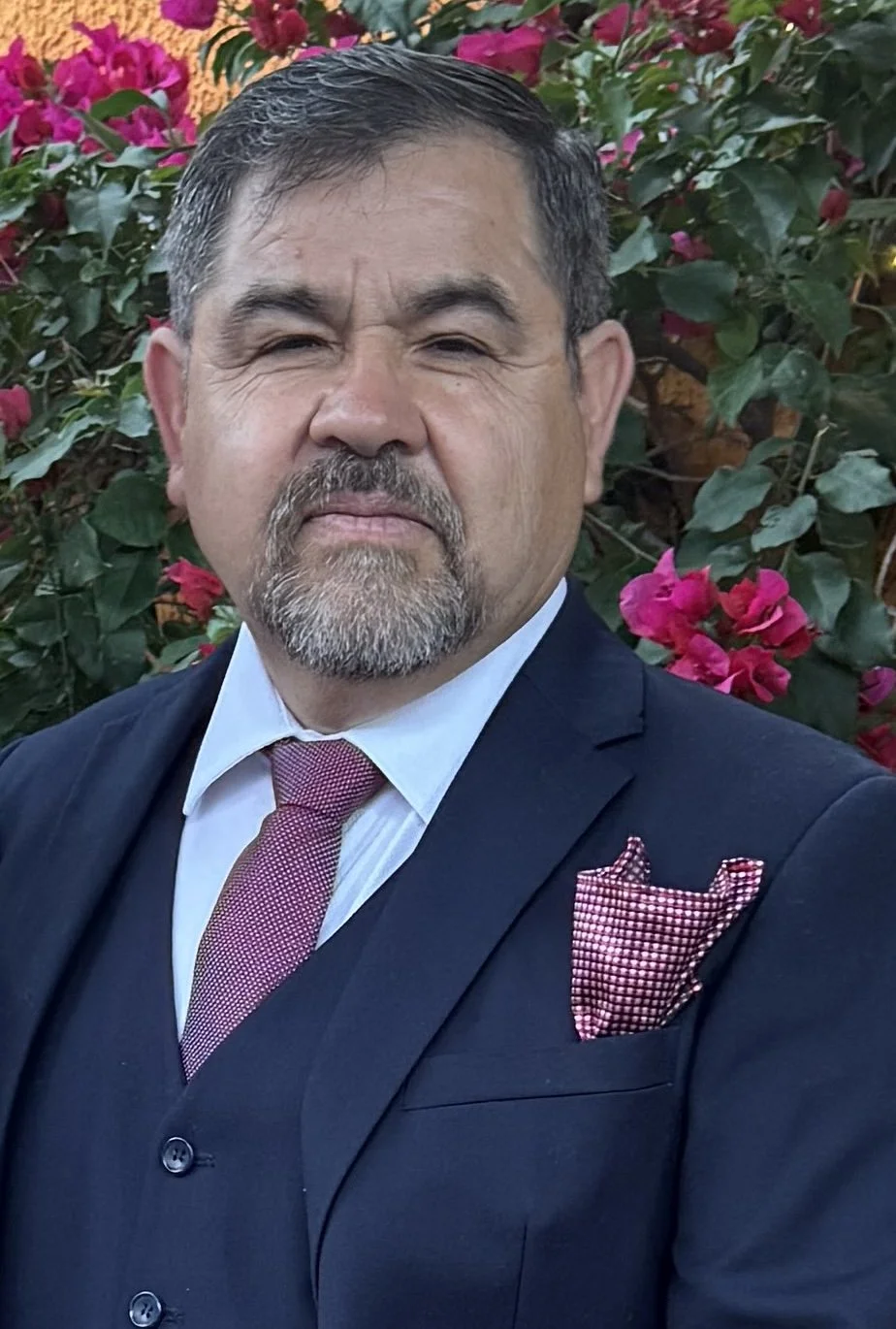 Pastor Fidel Flores leads Misión Internacional La Tierra Prometida in La Mirada, California