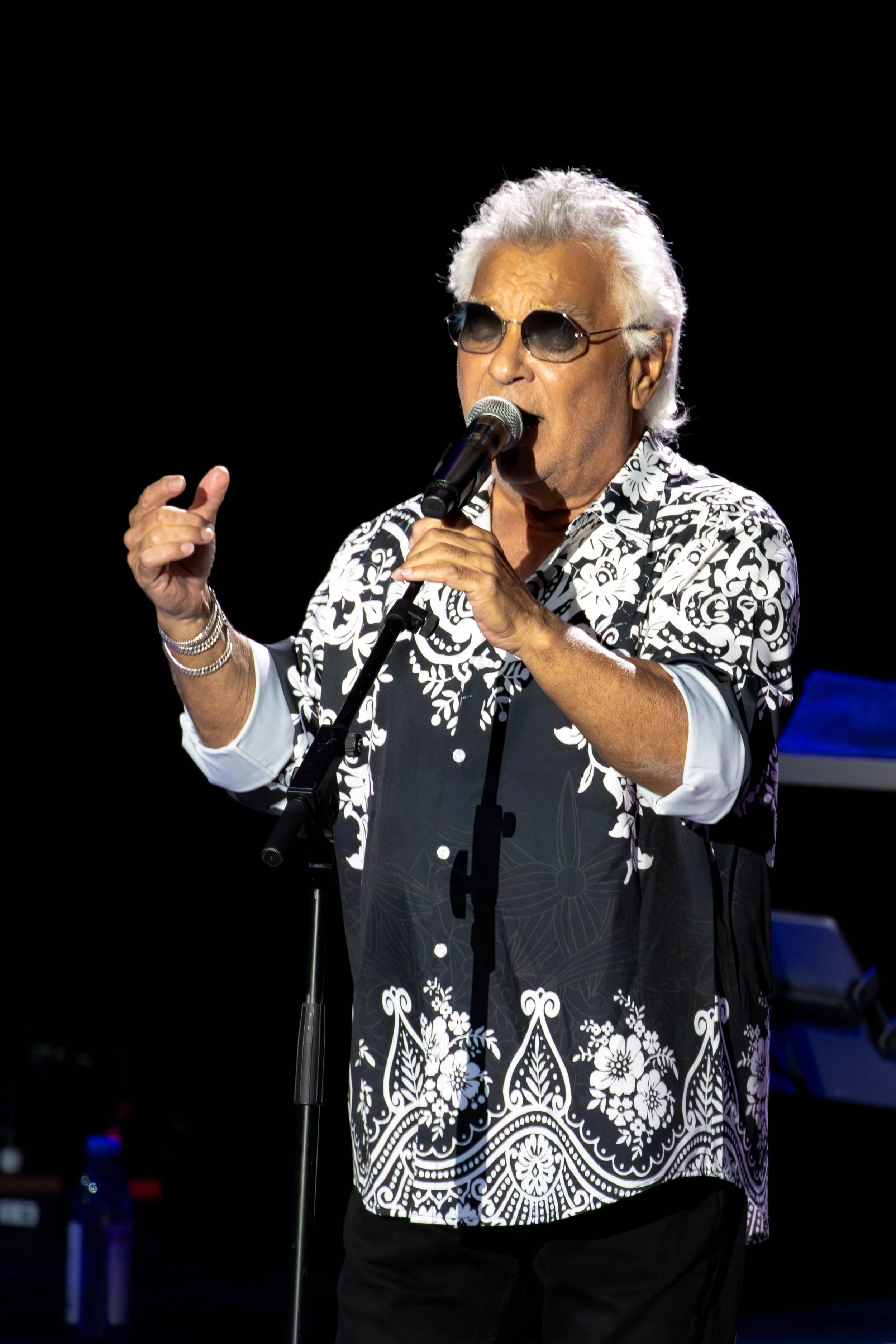 ArjunKotia_GipsyKings_GreekTheatre-8.jpg