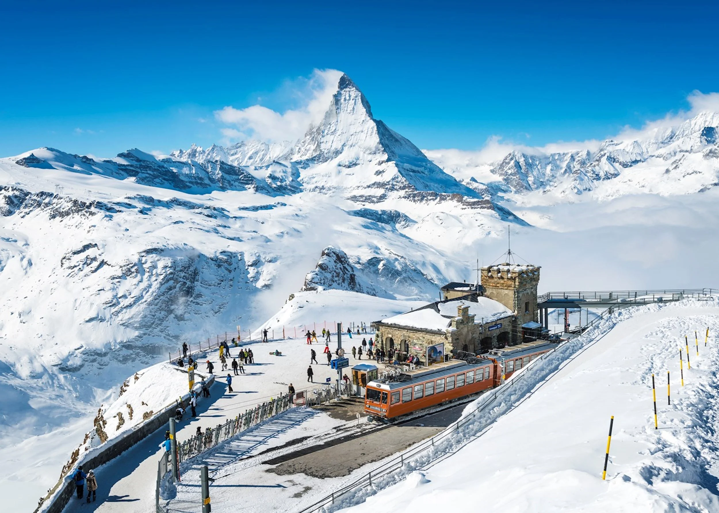 15987785-gornergrat-under-a-blanket-of-snow.jpg