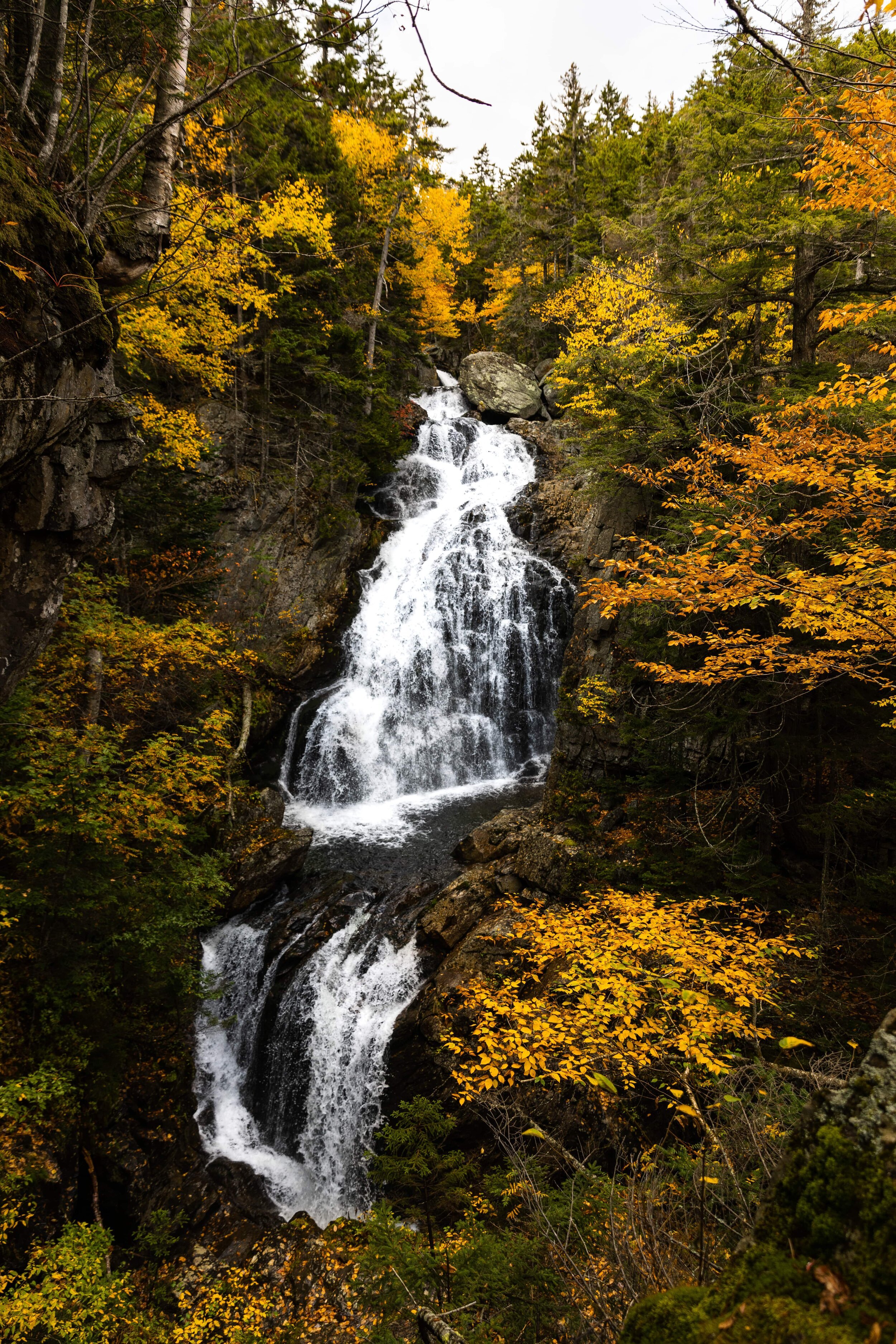 beautiful+waterfalls+in+new+hampshire+-+new+hampshire+waterfalls.jpg