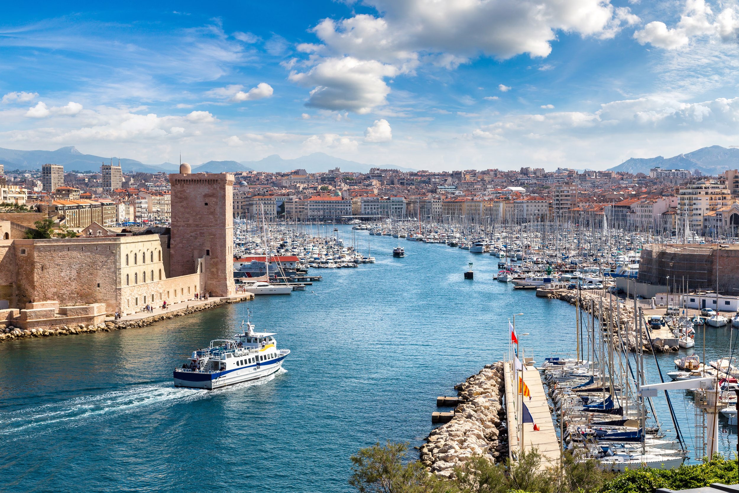 Vue_vieux_poRT2_Marseille.jpeg
