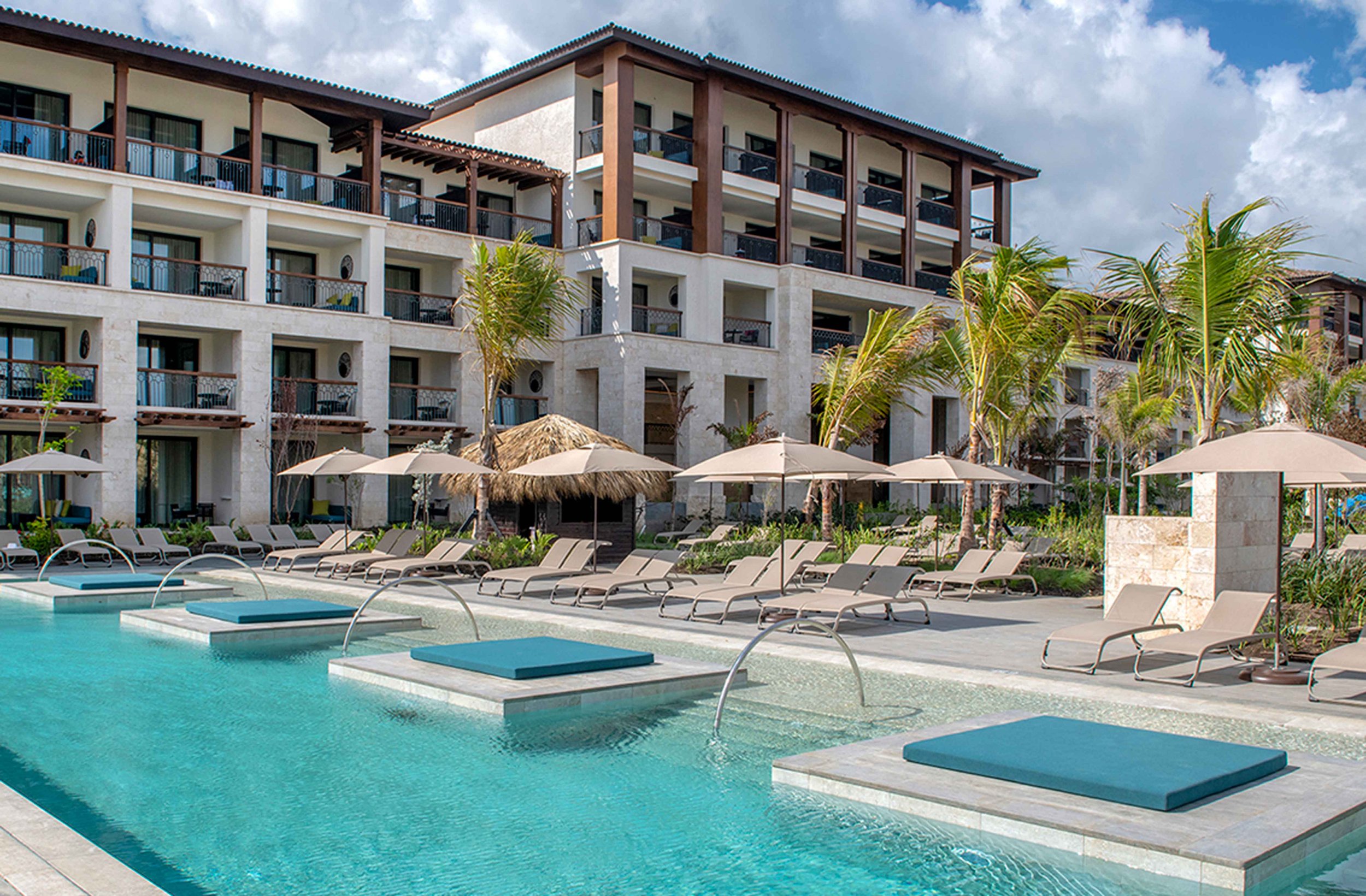 EDSA-Projects-Lopesan-Costa-Bavaro-Resortweb-4950x3250-v2.jpg