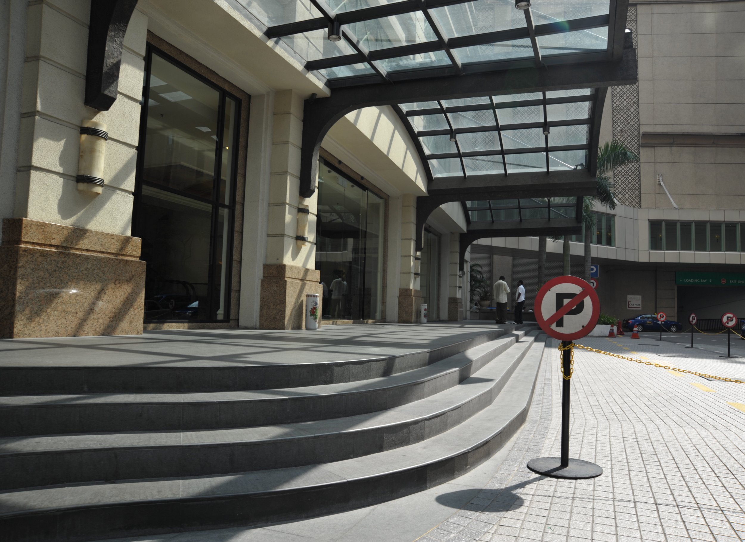 Ritz-Carlton_Kuala_Lumpur.jpg