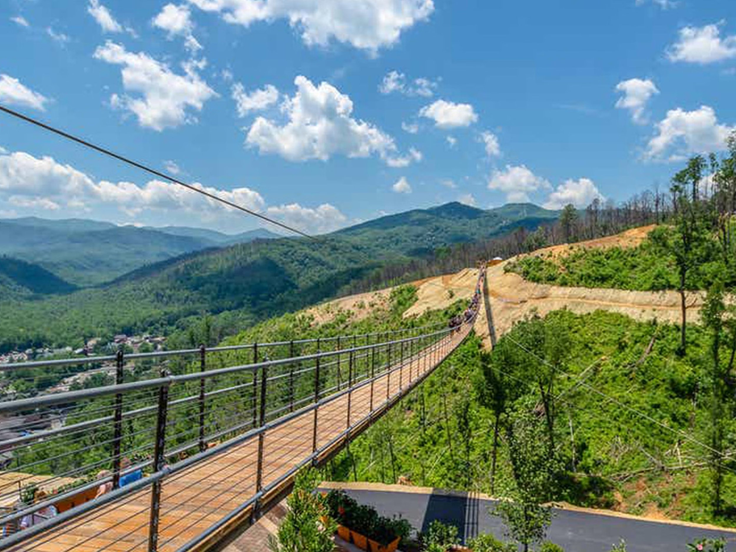 holiday-inn-club-vacations-gatlinburg-6834135314-4x3.jpeg