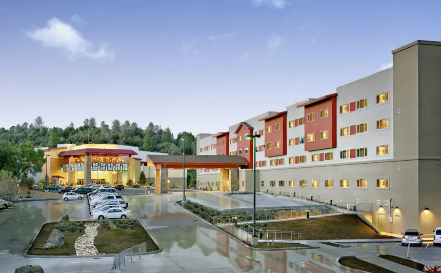 black-oak-casino-resort-hotel-1024x634.webp