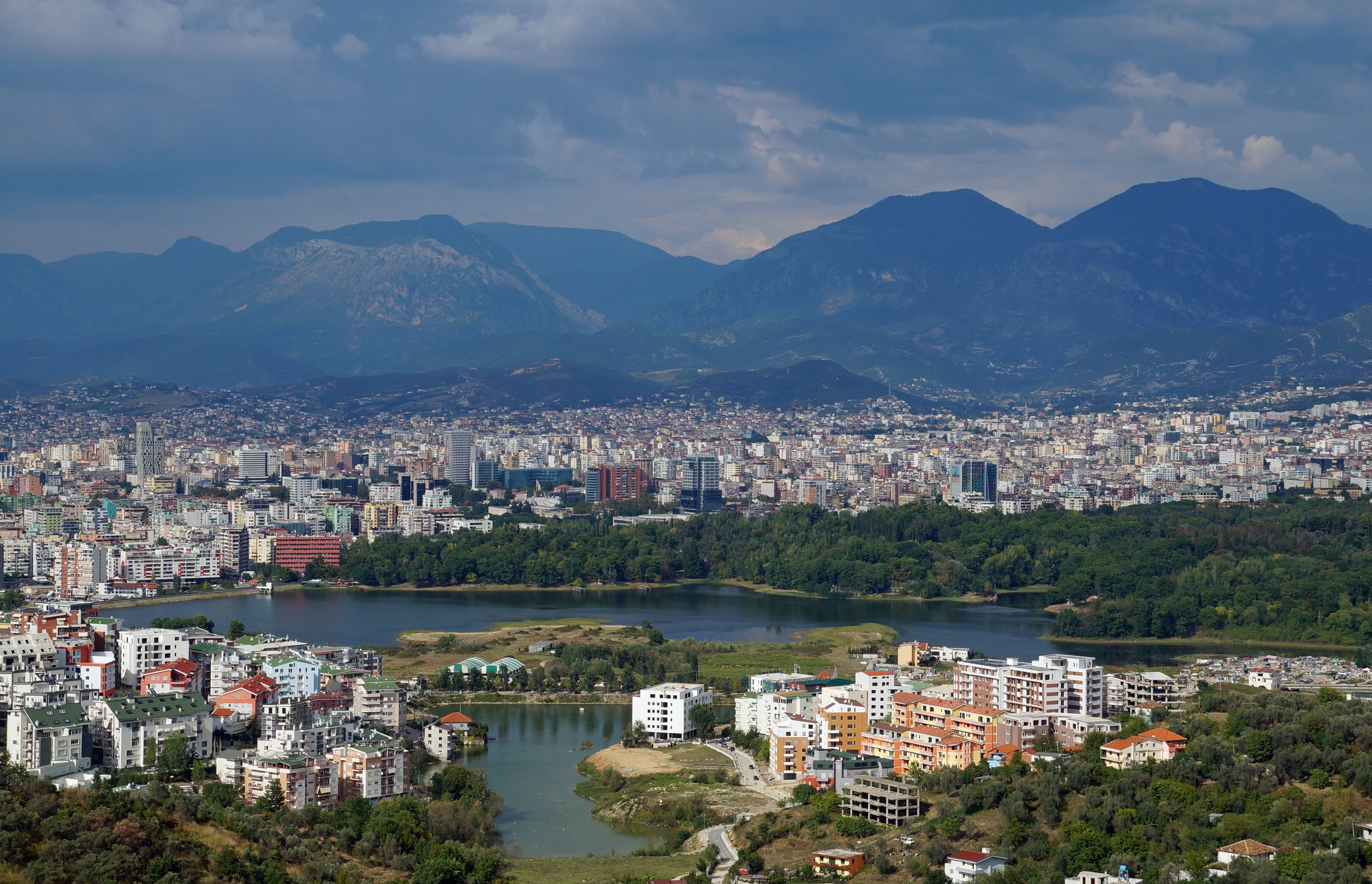 Tirana_from_South.jpg