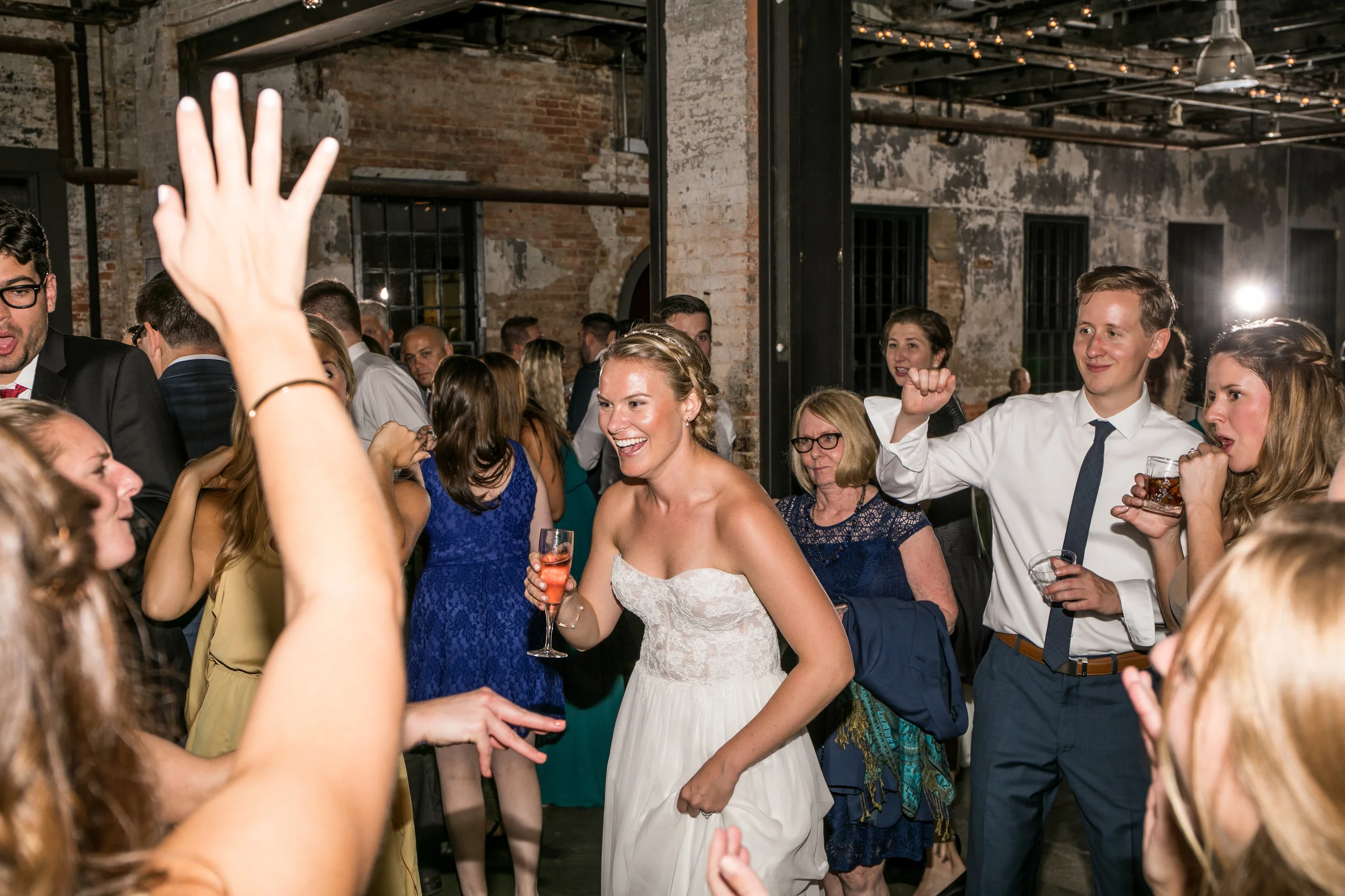 E+AMtSt.PaulsChurchWeddingWashingtonDyeHouseWeddingLivingRadiantPhotographyphotos-1480.jpg