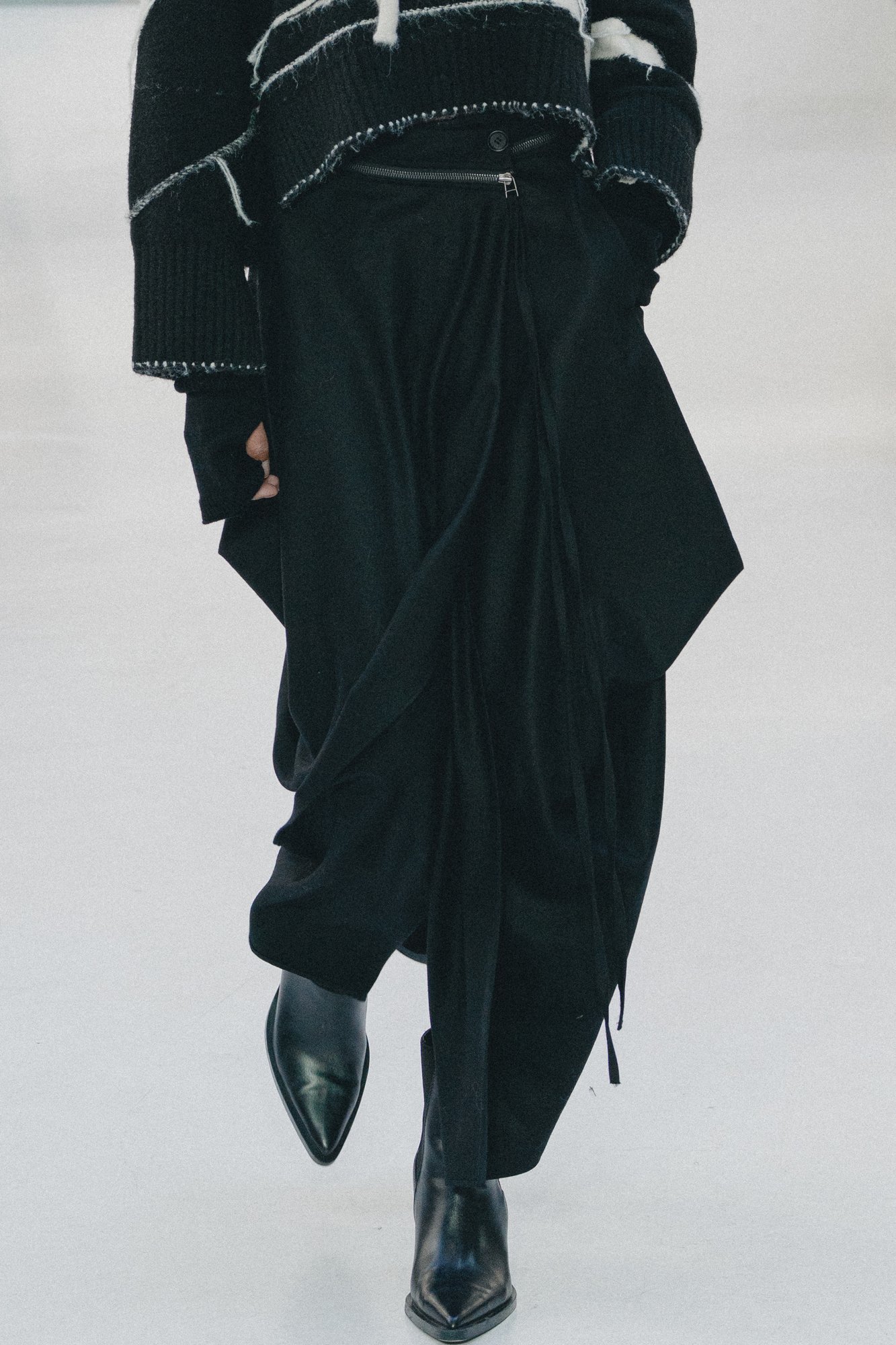 PFW_FW2627 Women_DÉMOO_Runway-134.jpg