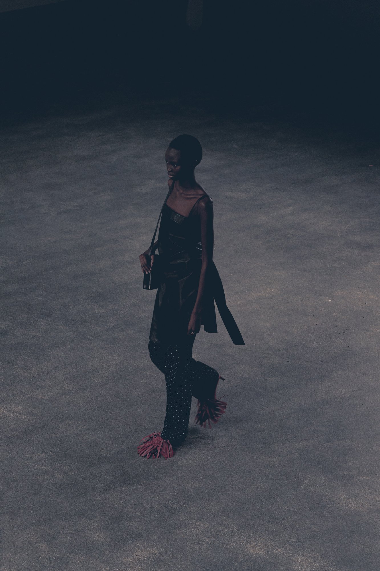 PFW_FW2627 Women_EENK_Adjibade AB_Runway-135.jpg