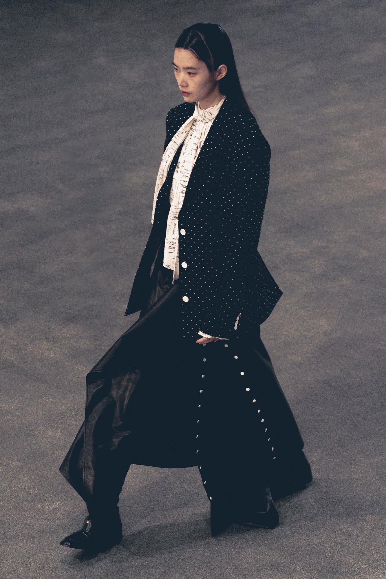 PFW_FW2627 Women_EENK_Adjibade AB_Runway-145.jpg