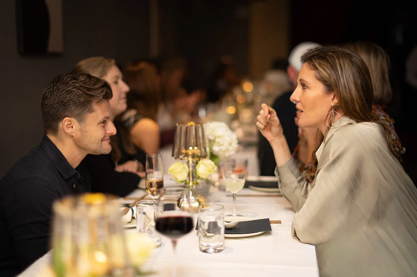 🥂✨ Cheers to unforgettable nights at Lunar ✨🥂
Private events in Midtown&rsquo;s most beautiful Chinese restaurant &mdash; where cocktails sparkle, dishes sizzle with wok-hei, and every celebration feels magical.

From birthdays to corporate gatheri