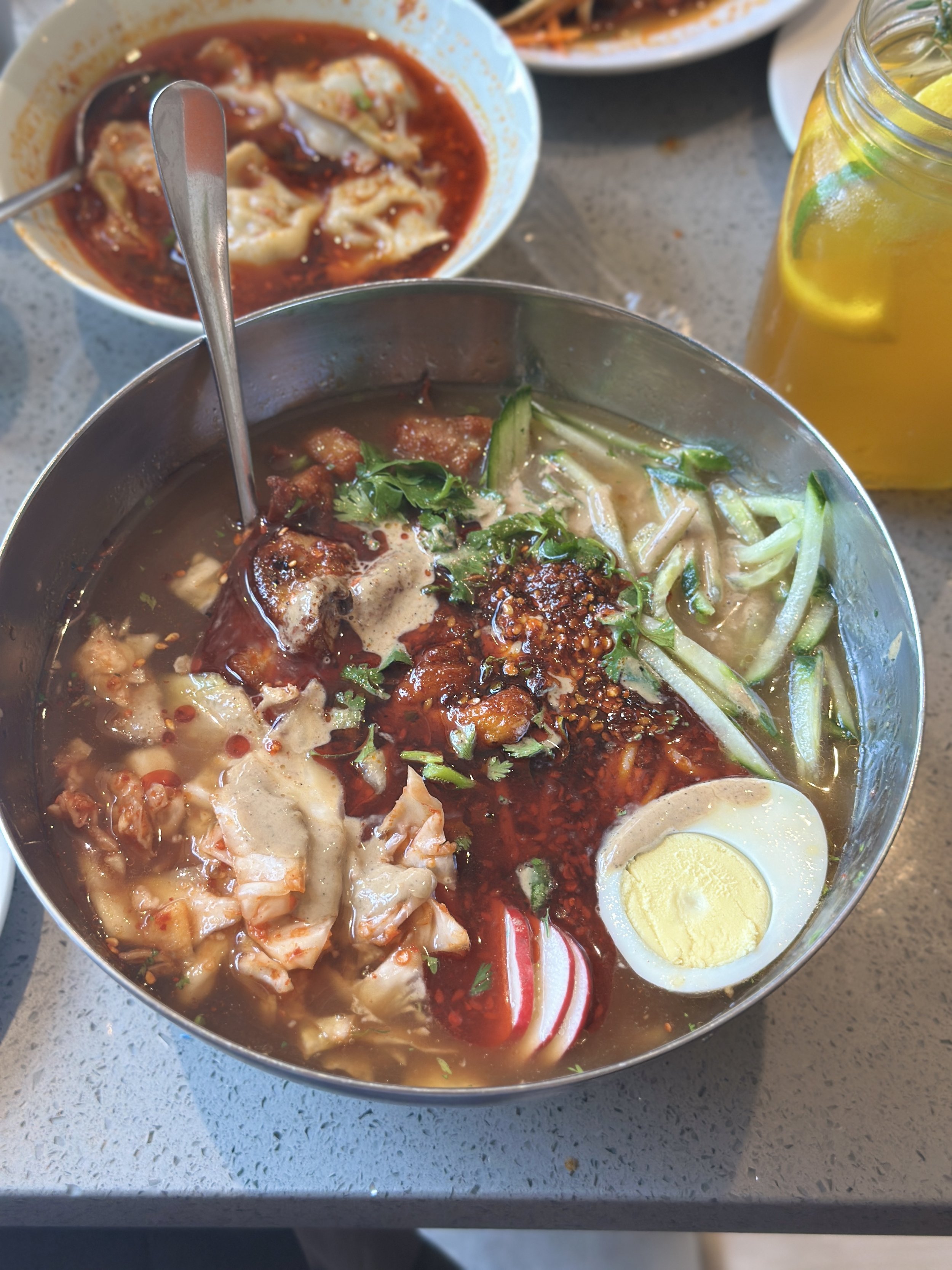 Cold Rice Noodle w. Spicy Fried Chicken