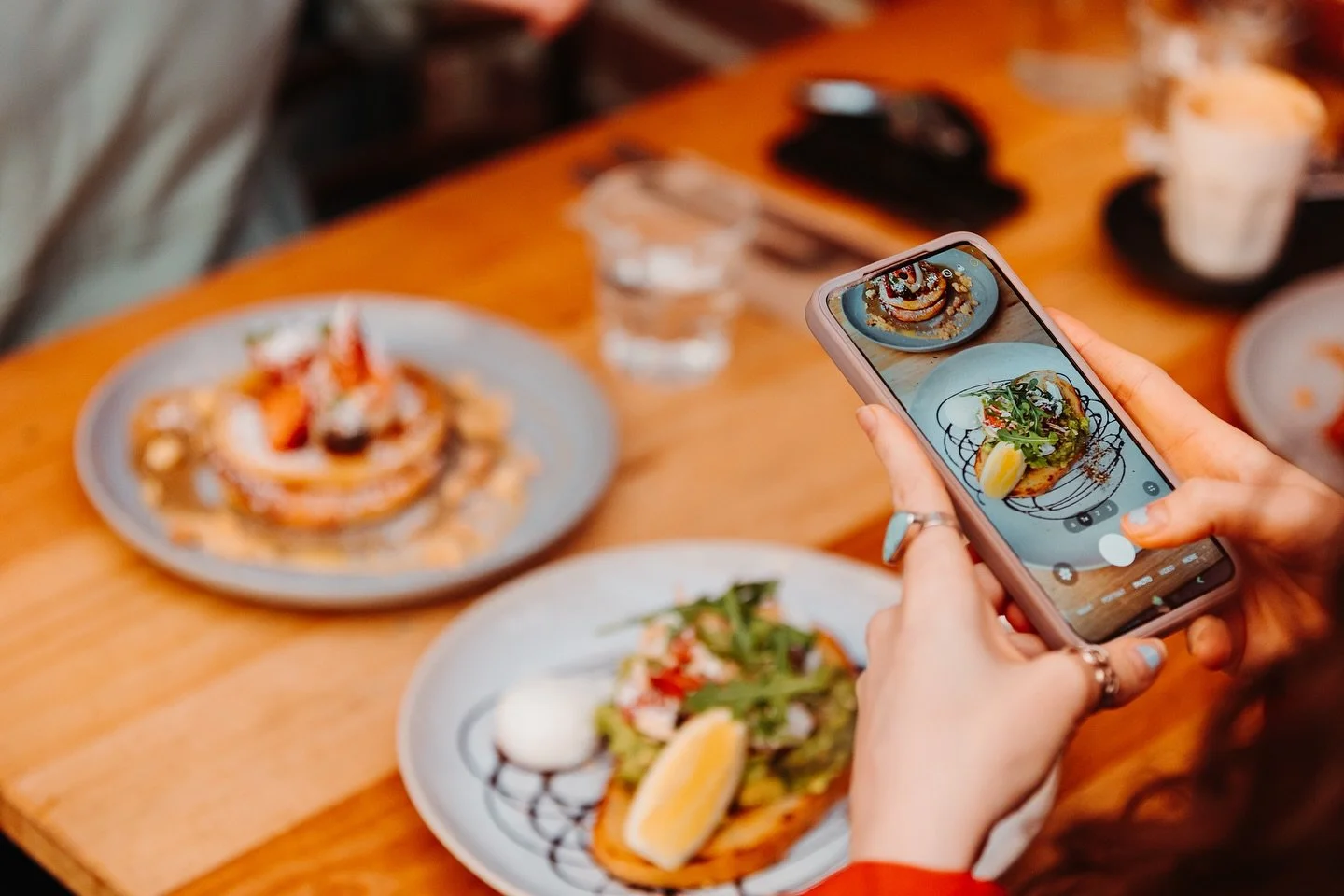 It&rsquo;s the weekend! 💃🏻 

See you soon, friends! 👋🏼

.
.
.
.
.
.
. 
.
.
#seddon #seddoncafe #seddoncommunity #innerwestmelbourne #melbournecoffee #melbournecoffeeculture #coffee #melbourne #westisbest #lovefootscray #melbournefoodie #melbourne