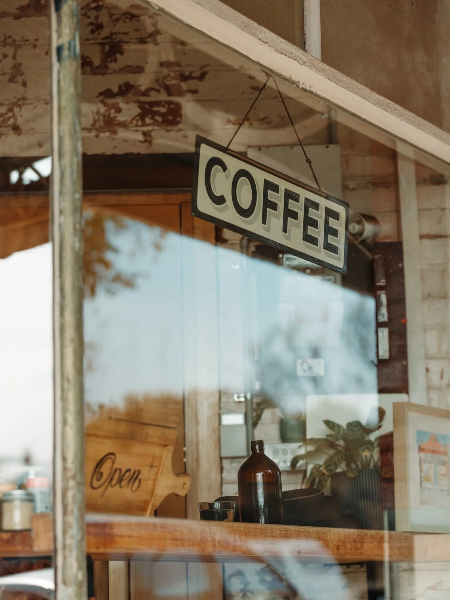Back open and ready for a new year! 🌟 

.
.
.
.
.
.
. 
.
.
#seddon #seddoncafe #seddoncommunity #seddonvillage #innerwestmelbourne melbournecoffee