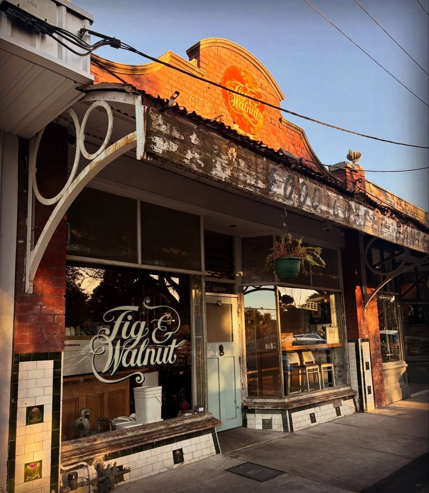 Living for these beautiful, warm afternoons ☀️ 

A reminder we are open all long weekend! ☕️ 

#melbourne #cafe #brunch #innerwest