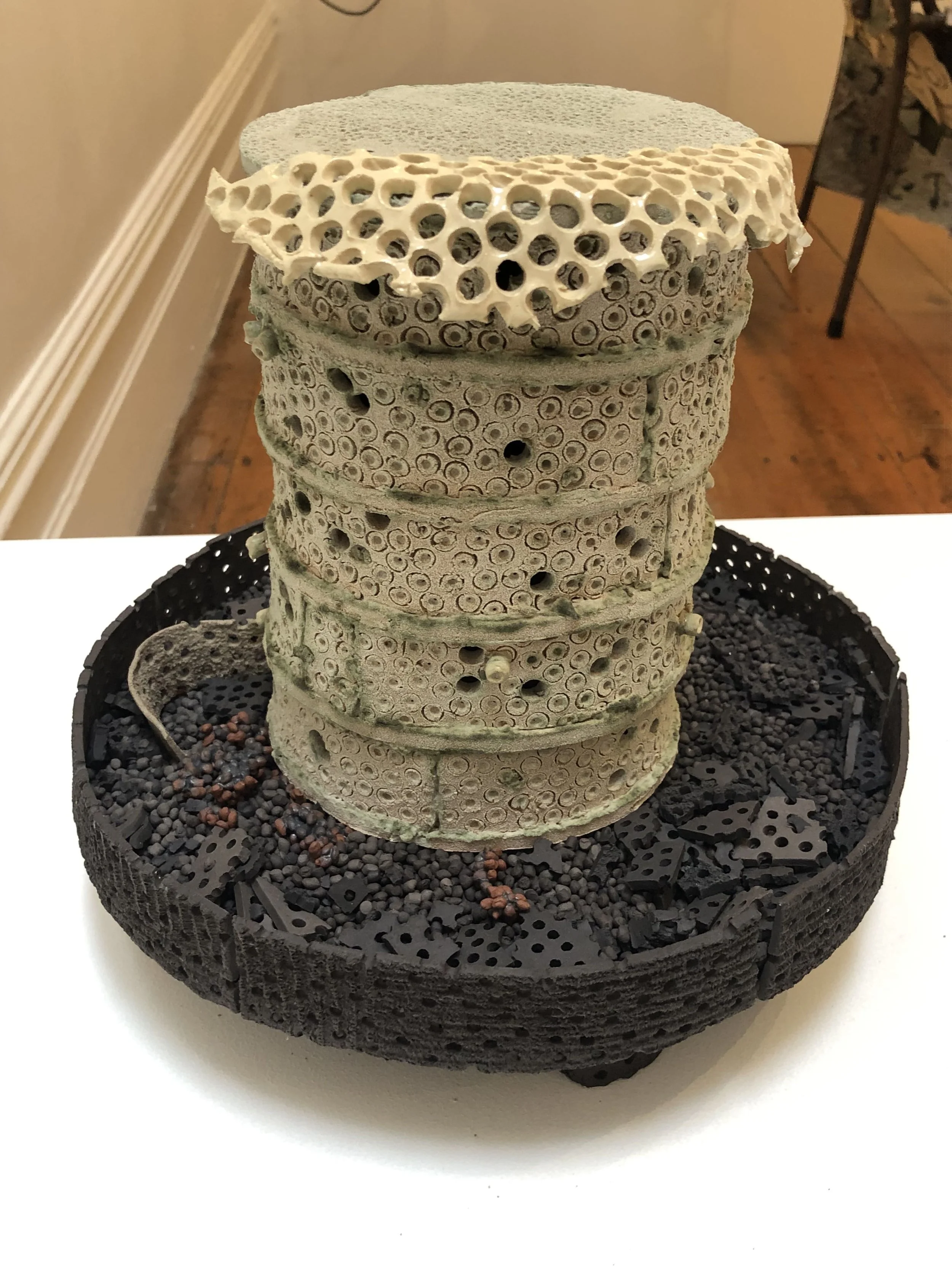 Frustular Double Down, 2021-23
Ceramic
250mm x 270mm