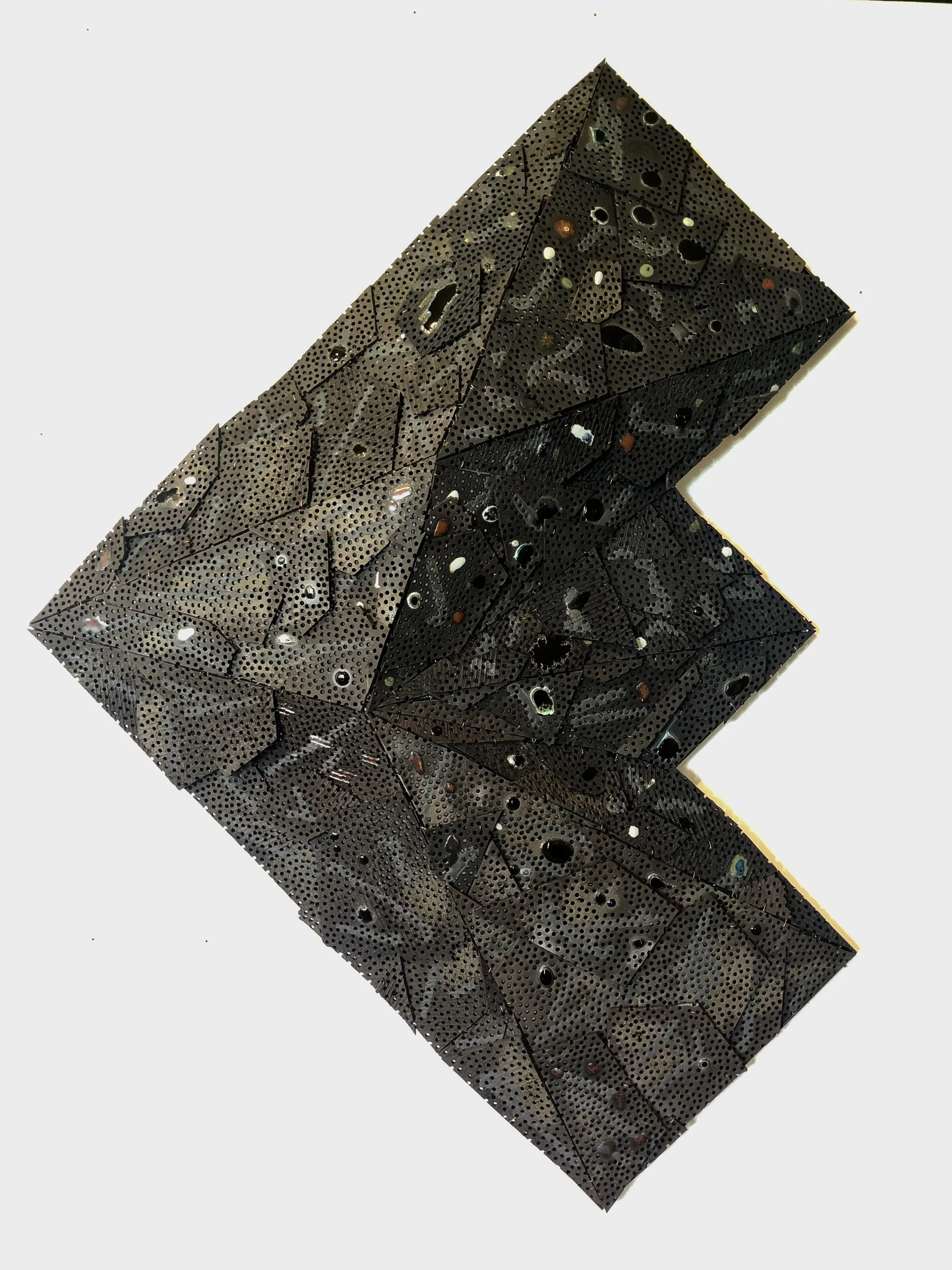 Pillars of Creation, 2023
Steel, chicken mesh, ceramic, glaze, glass, copper wire
1140 mm x 800mm x 110mm (profile)