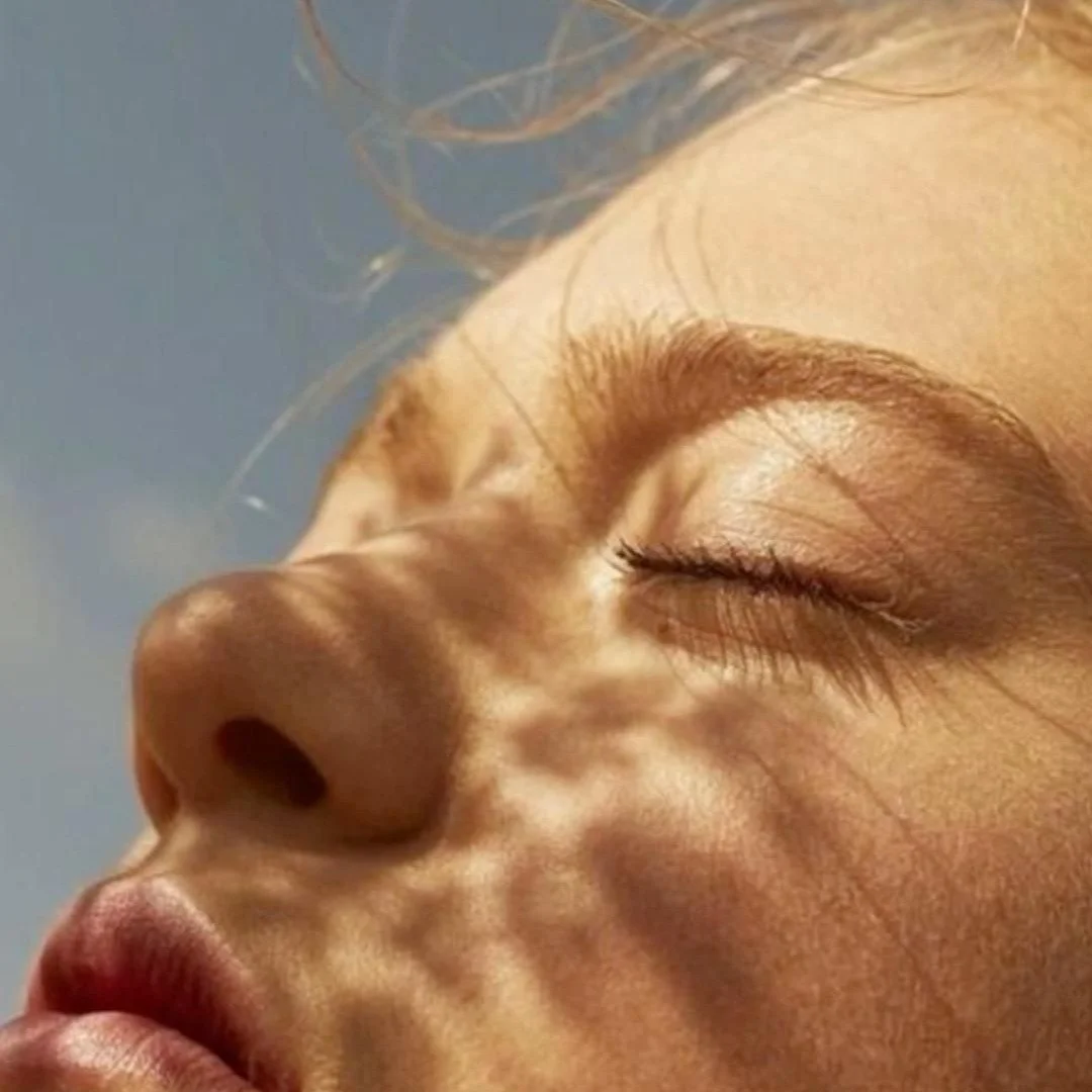 A gift you can give yourself right now:

Stop what you're doing. Close your eyes.
For the next 60 seconds, just breathe.

#lumiracollaborative #mentalhealthawareness #mentalhealthadvocate #breathe #selflove