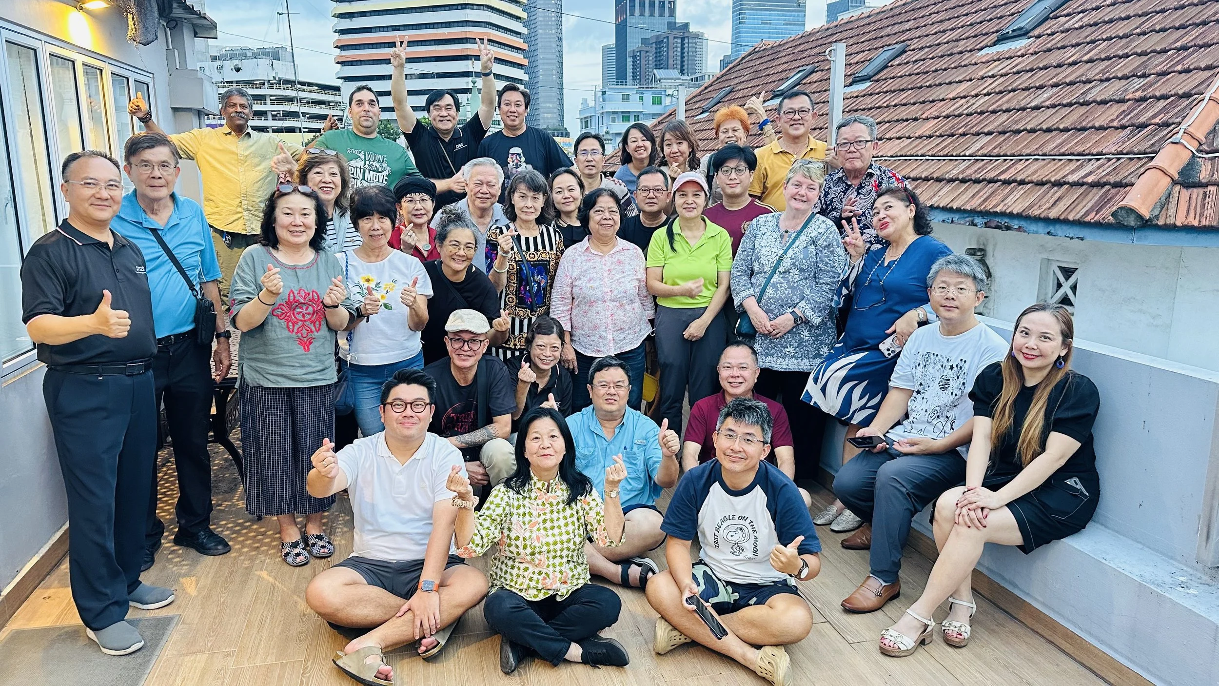 2025 End Of The Year Potluck Party with STGS!