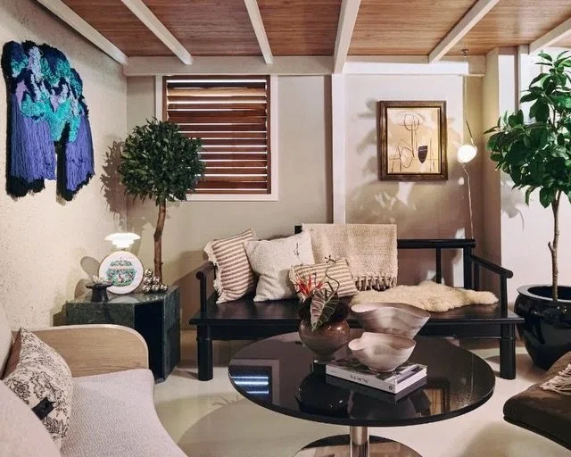 Not everything we create is new.
Some pieces have lived many lives before they arrive in our hands.

At Atelier V&amp;A, we have access to an archive of over 45 years. Objects collected, kept and quietly waiting. We do not rush to use them. We pull t