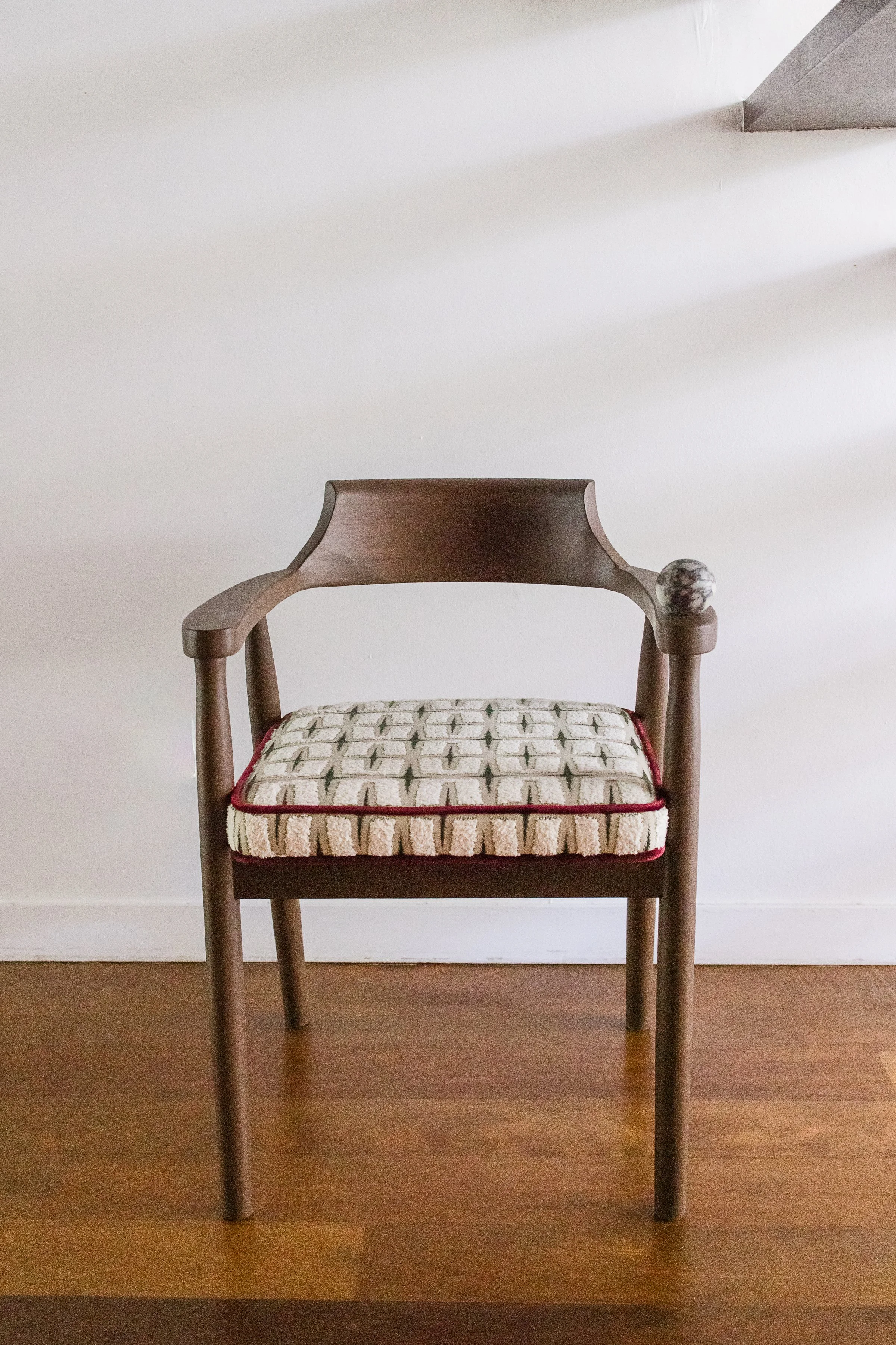 Atelier VA-3724.jpg